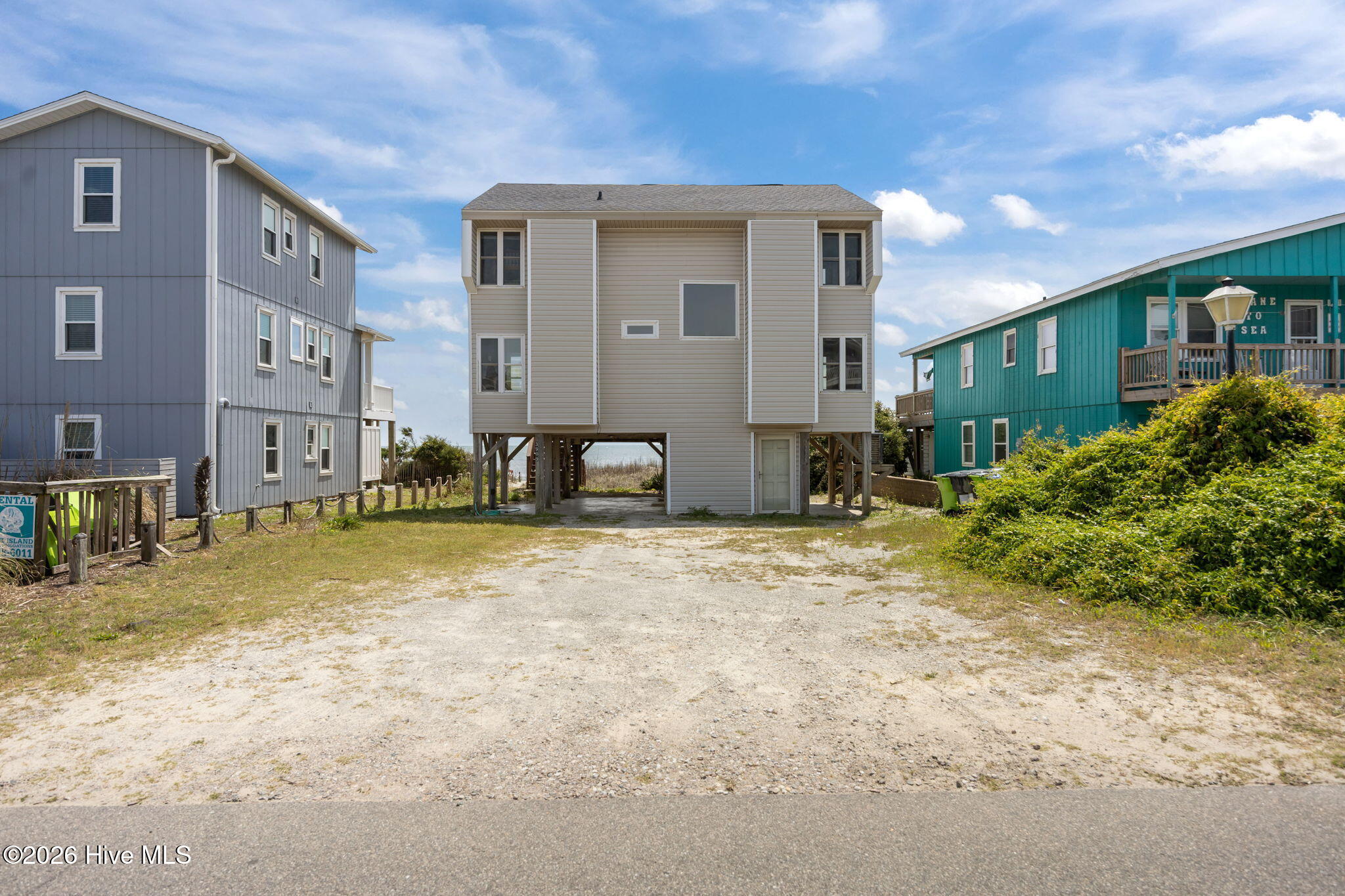 3909 W Beach Drive Property Photo 3
