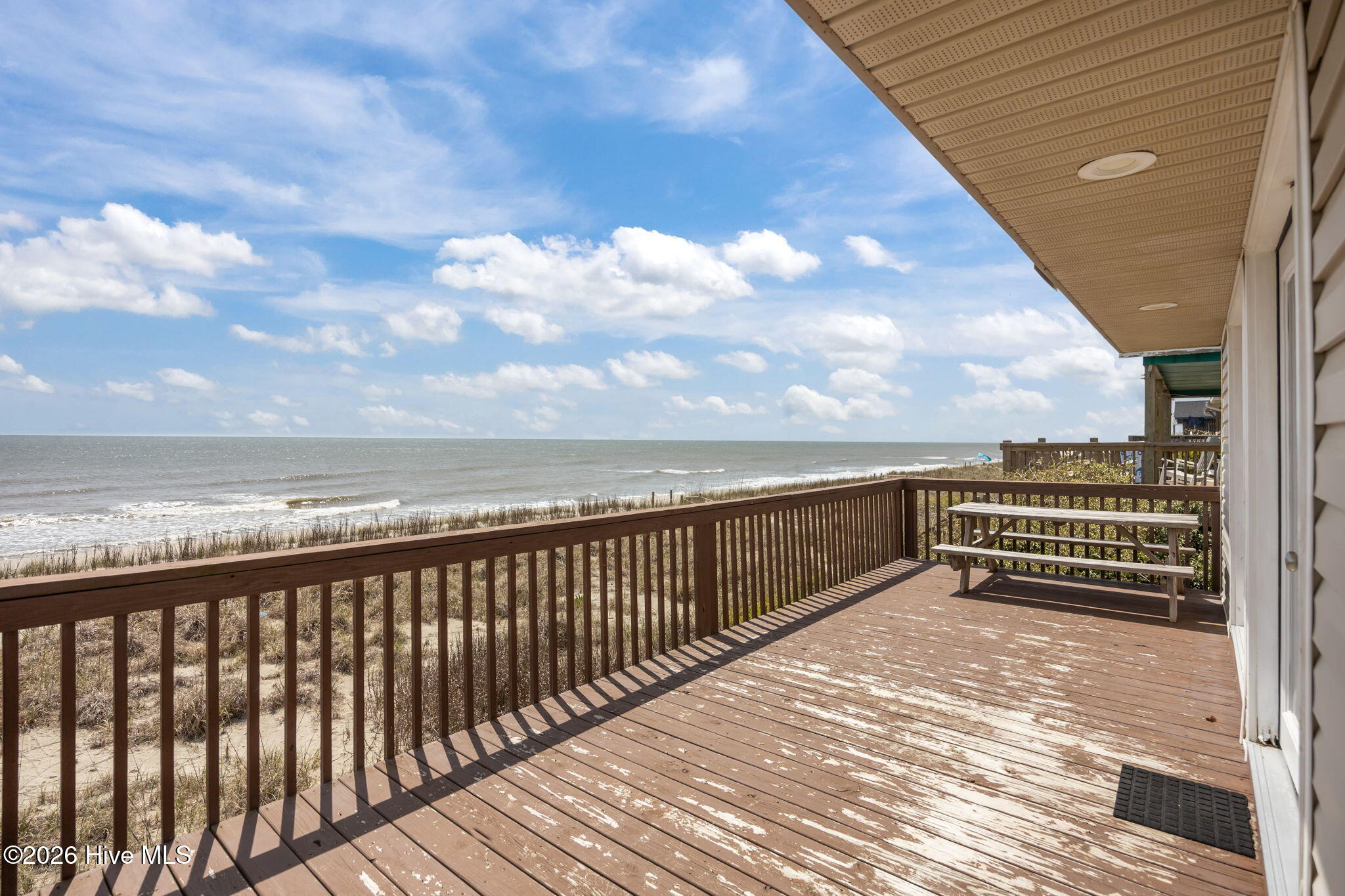 3909 W Beach Drive Property Photo 14