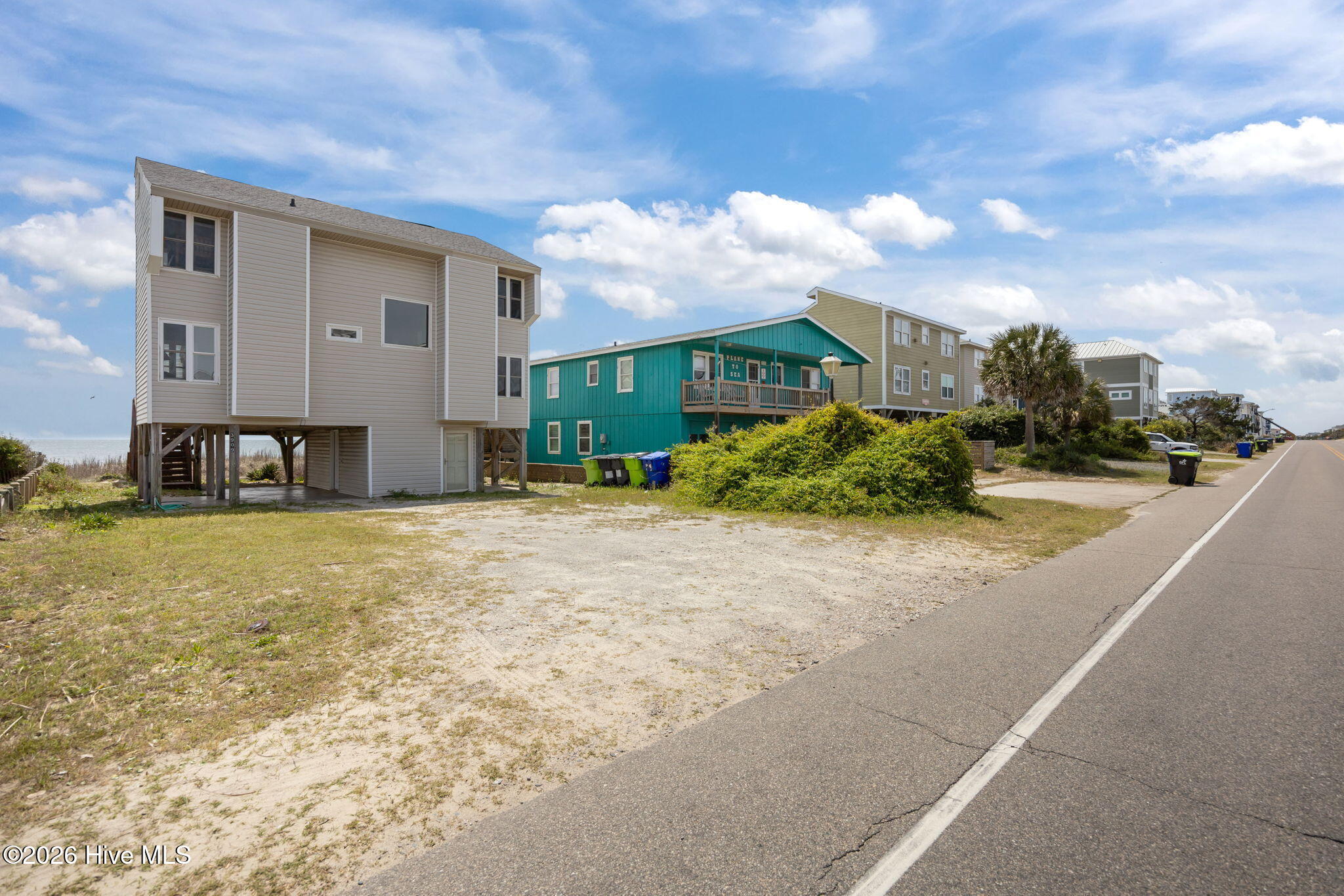 3909 W Beach Drive Property Photo 16