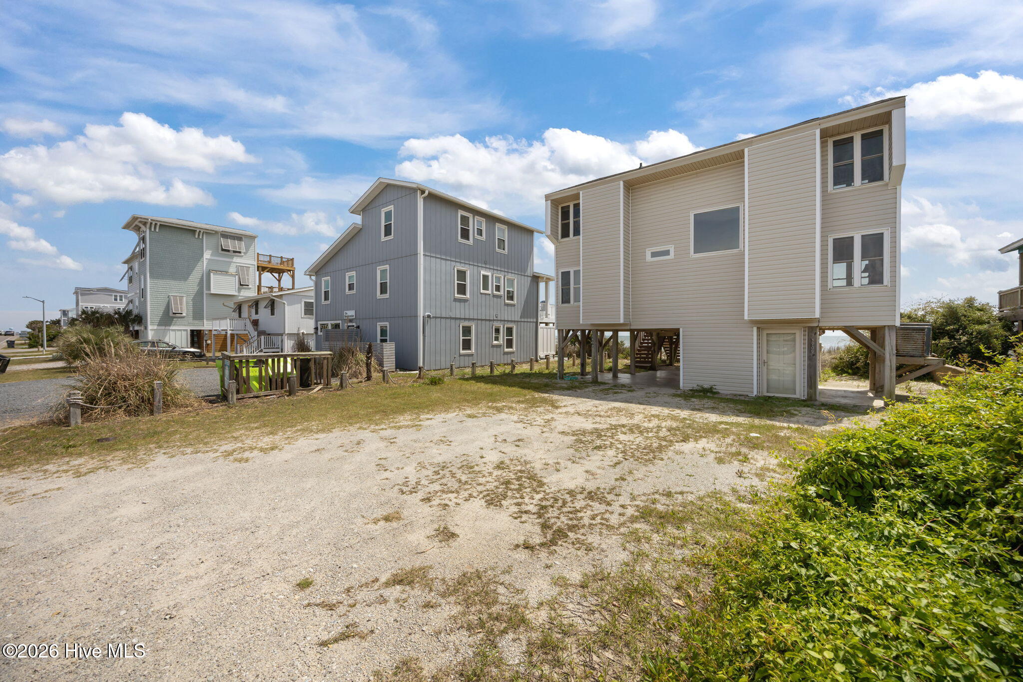 3909 W Beach Drive Property Photo 17