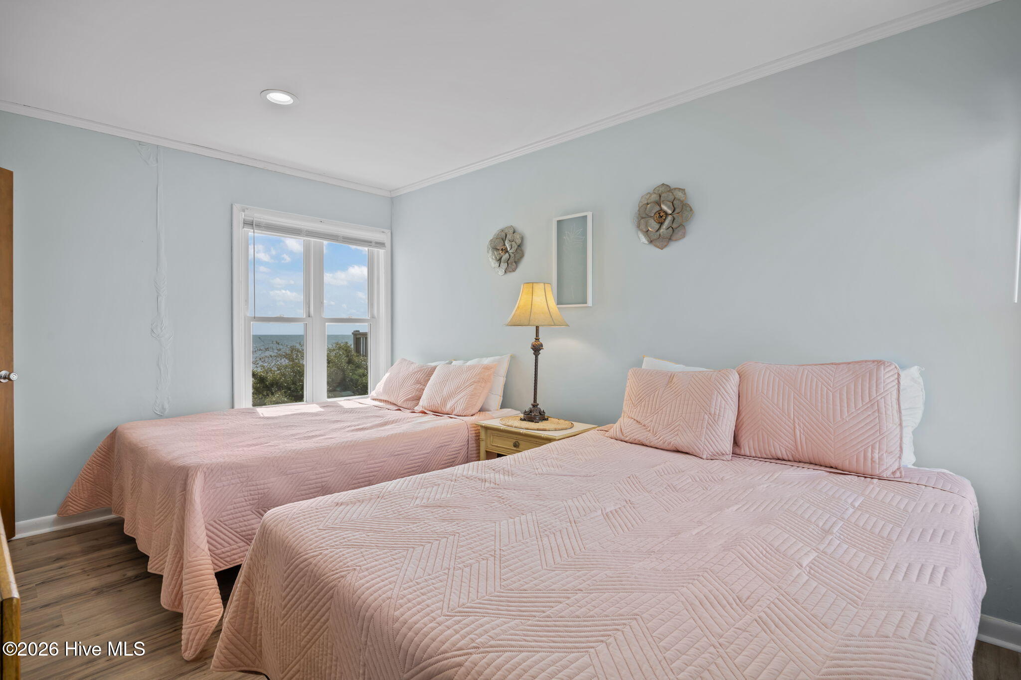 3909 W Beach Drive Property Photo 40