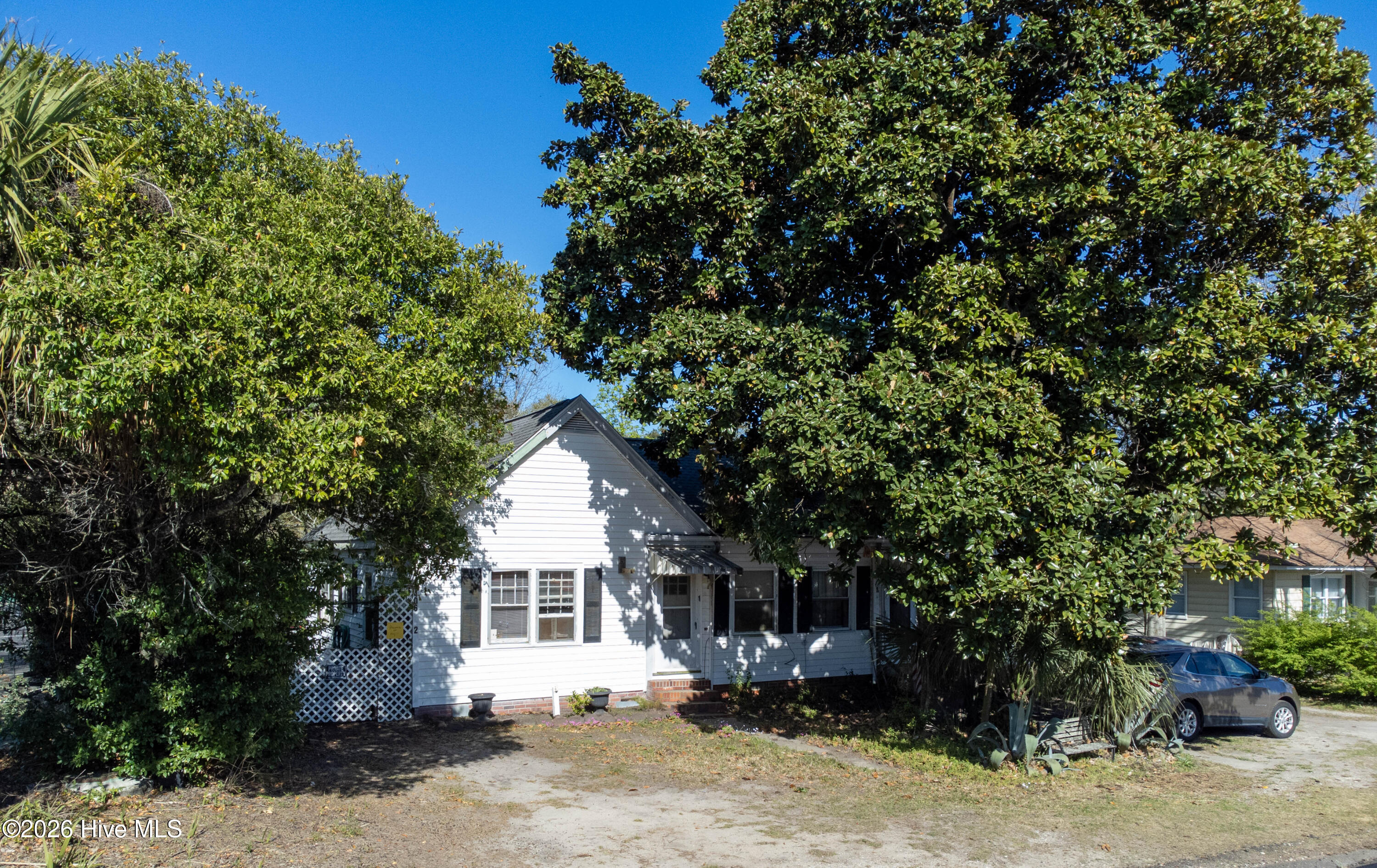 406 13th Avenue S Property Photo 1