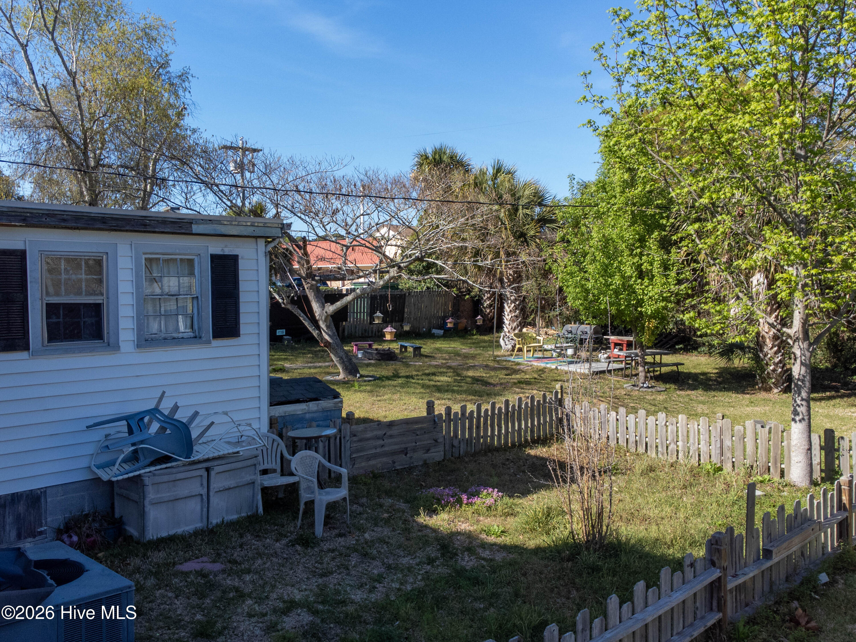 406 13th Avenue S Property Photo 4