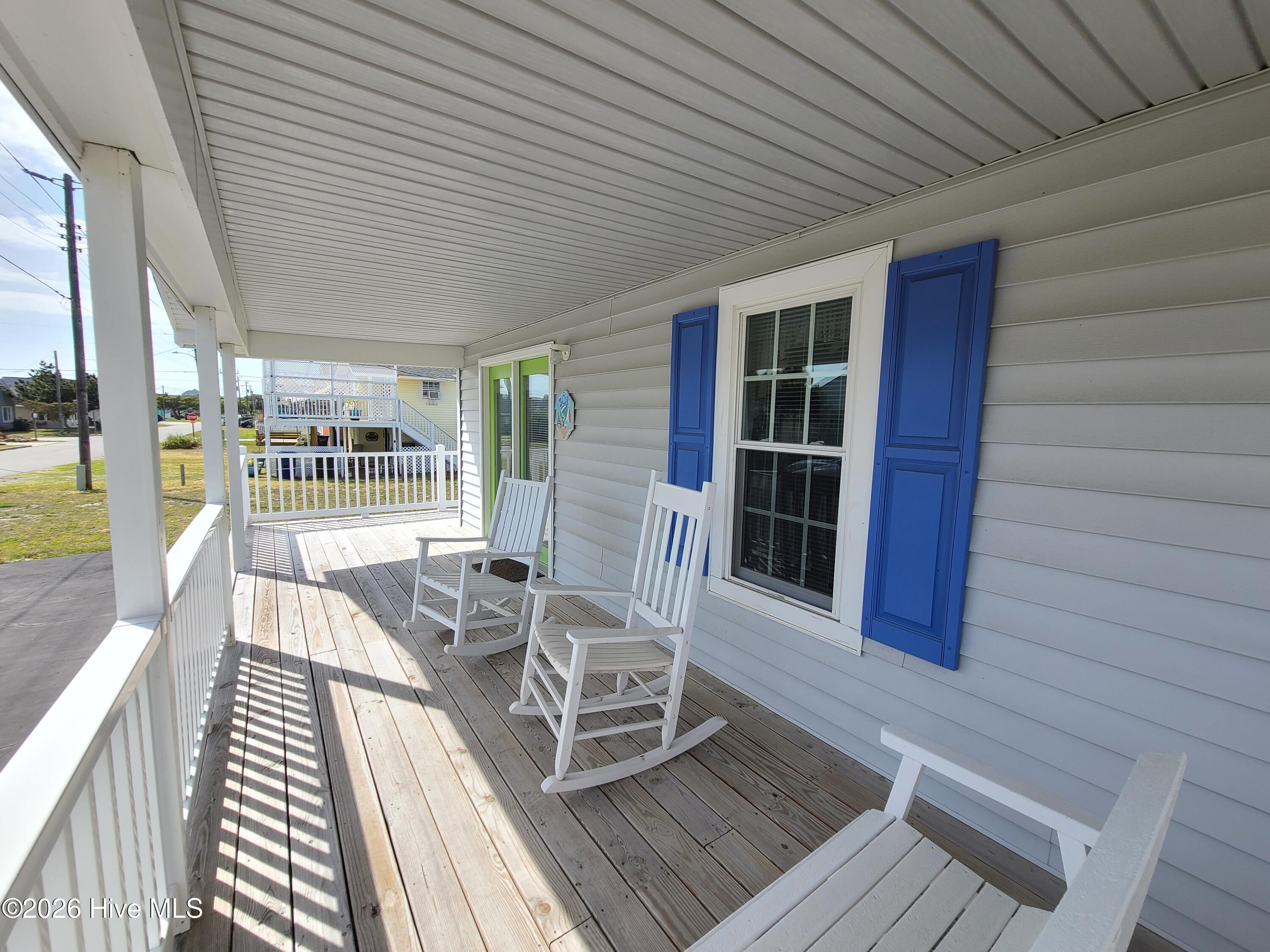 308 W Bogue Boulevard Property Photo 4
