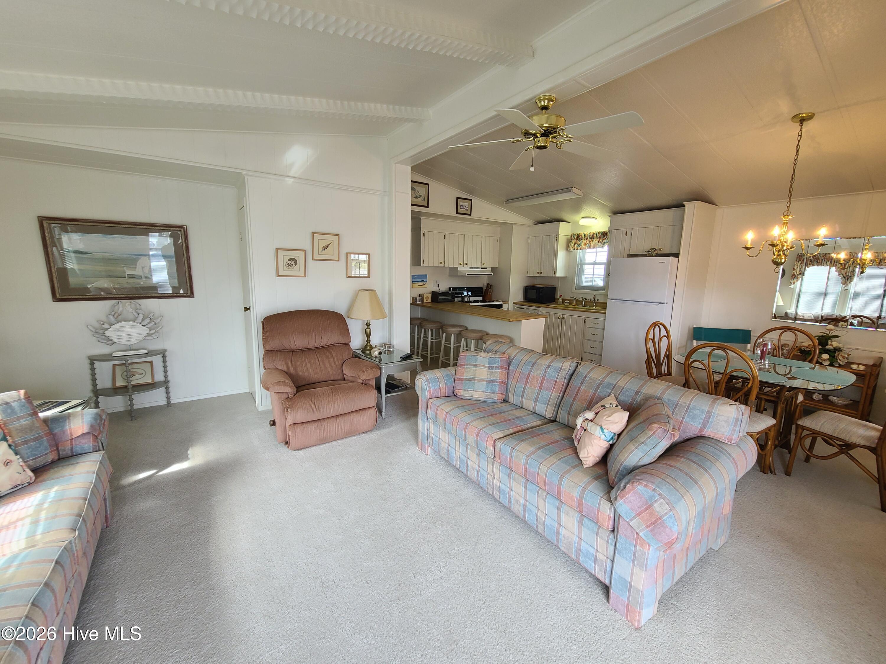 308 W Bogue Boulevard Property Photo 10