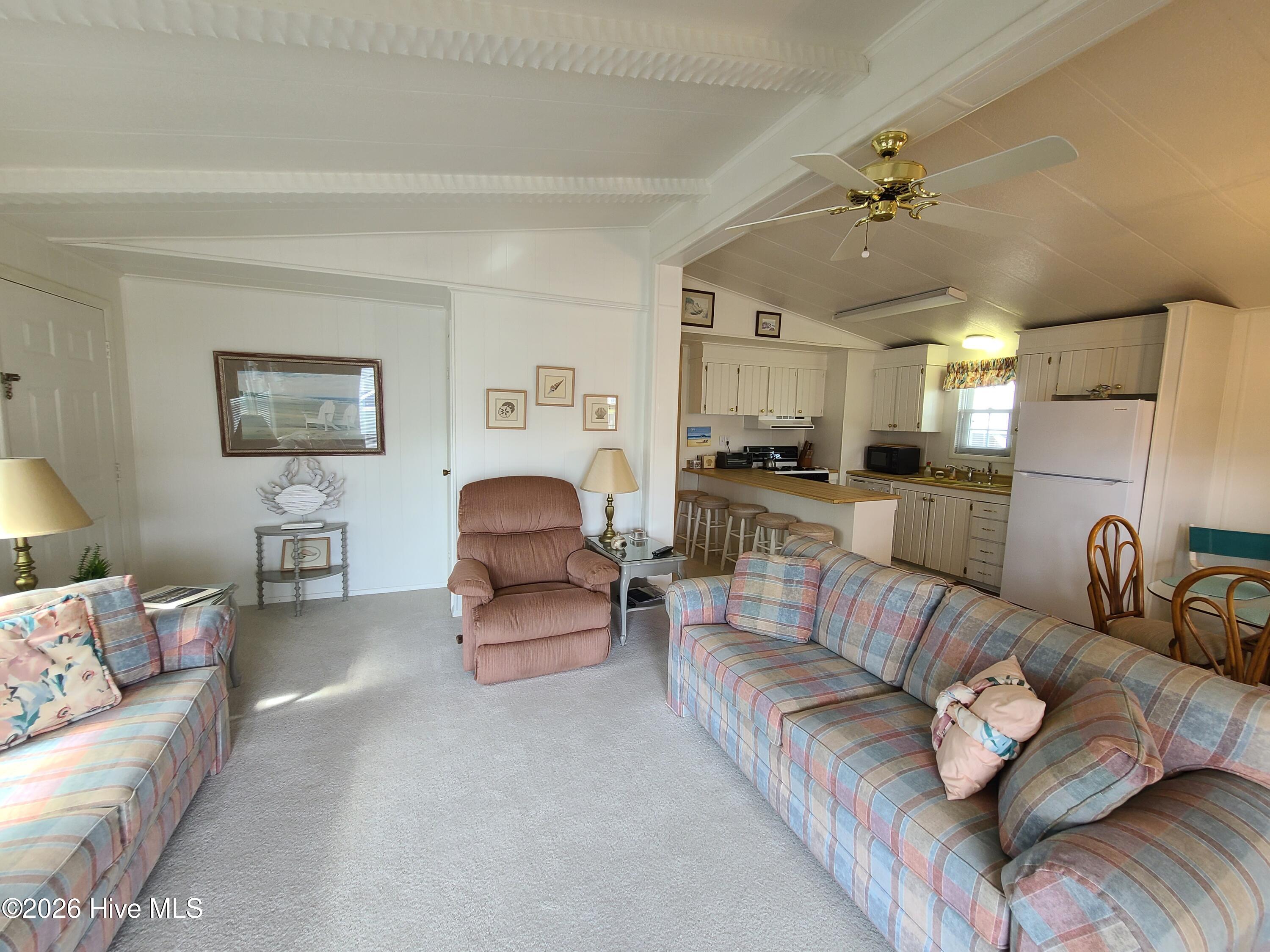 308 W Bogue Boulevard Property Photo 11