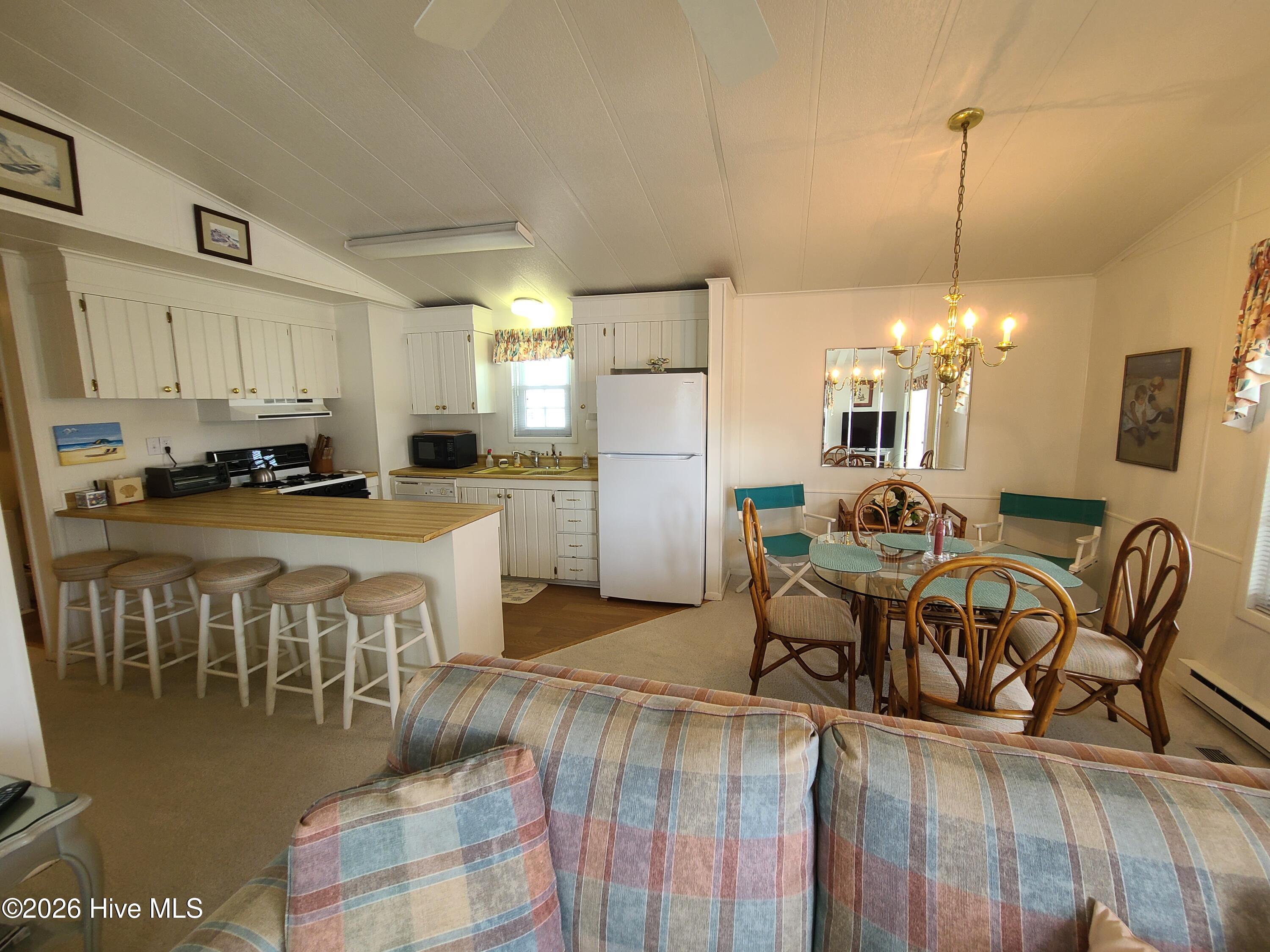 308 W Bogue Boulevard Property Photo 17