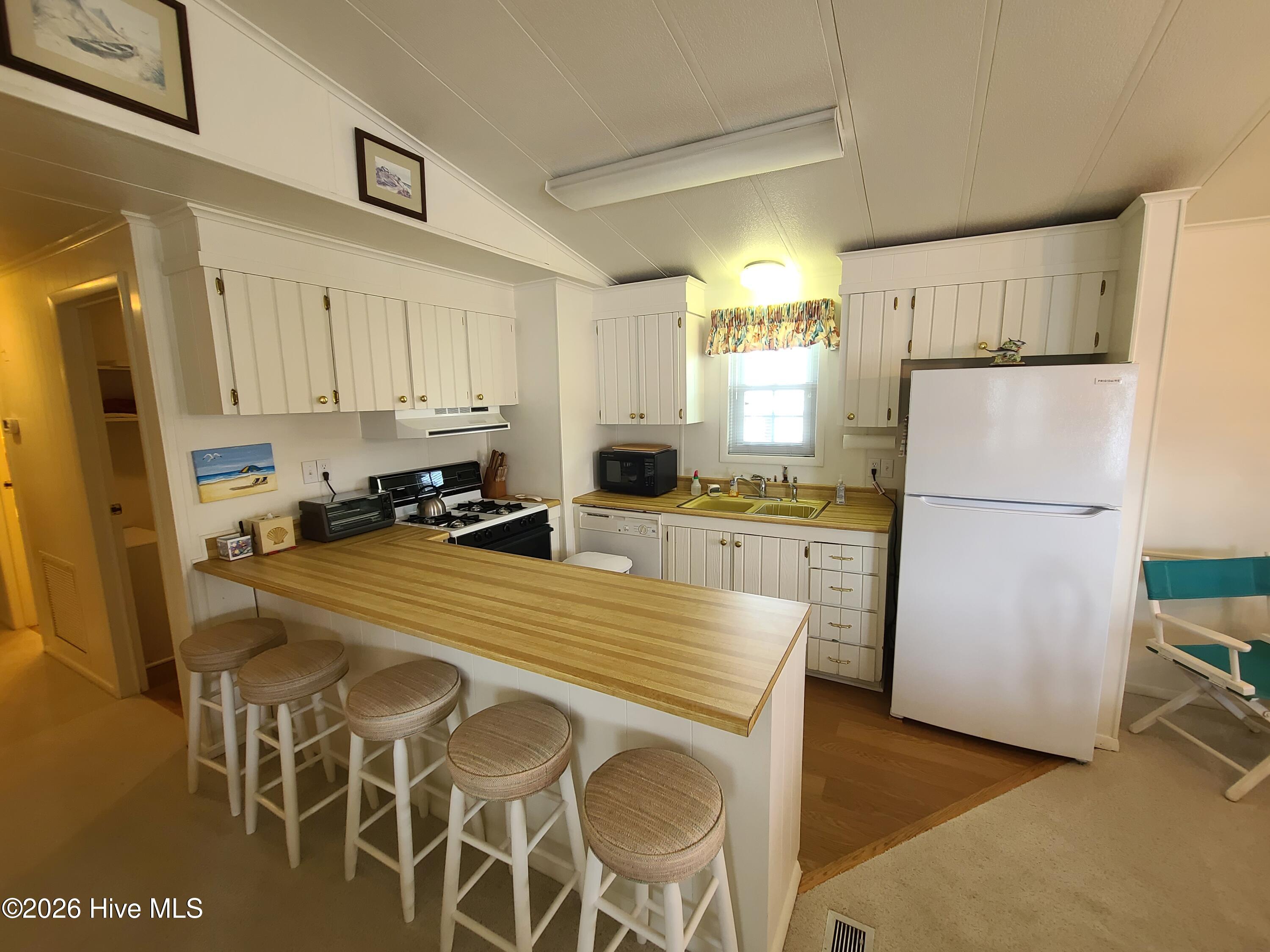 308 W Bogue Boulevard Property Photo 18