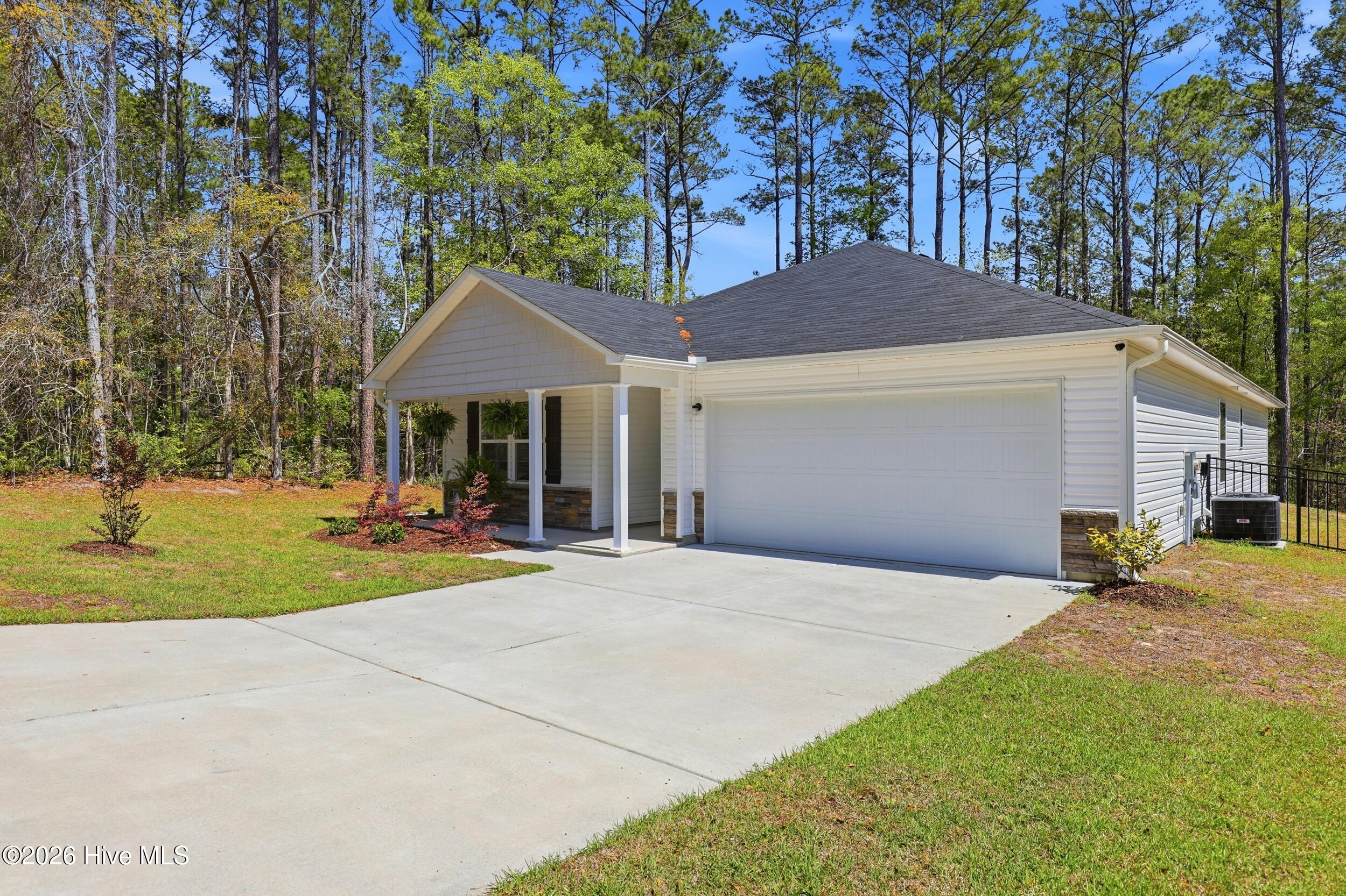 2518 Sardis Drive Se Property Photo 8