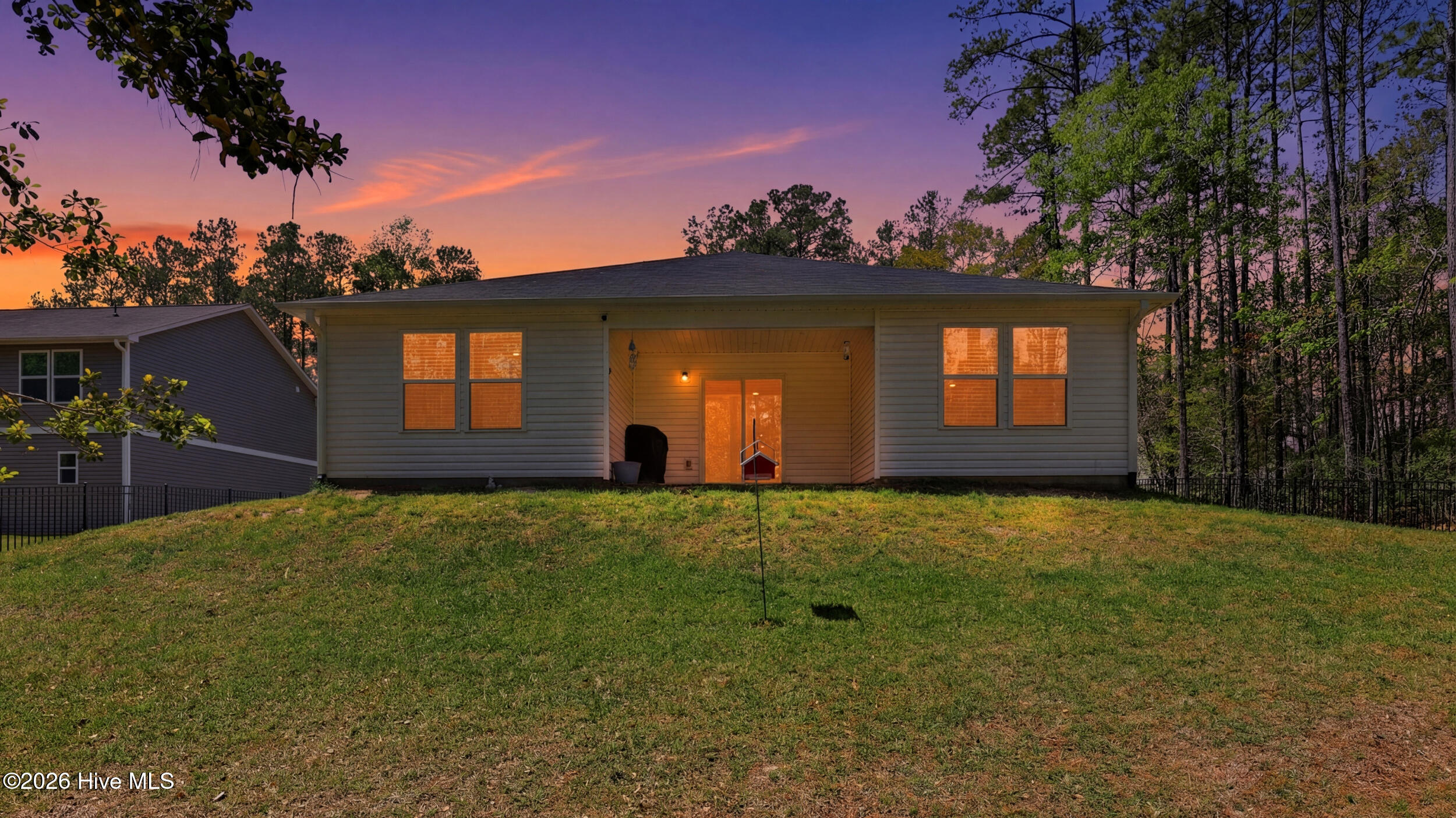 2518 Sardis Drive Se Property Photo 37