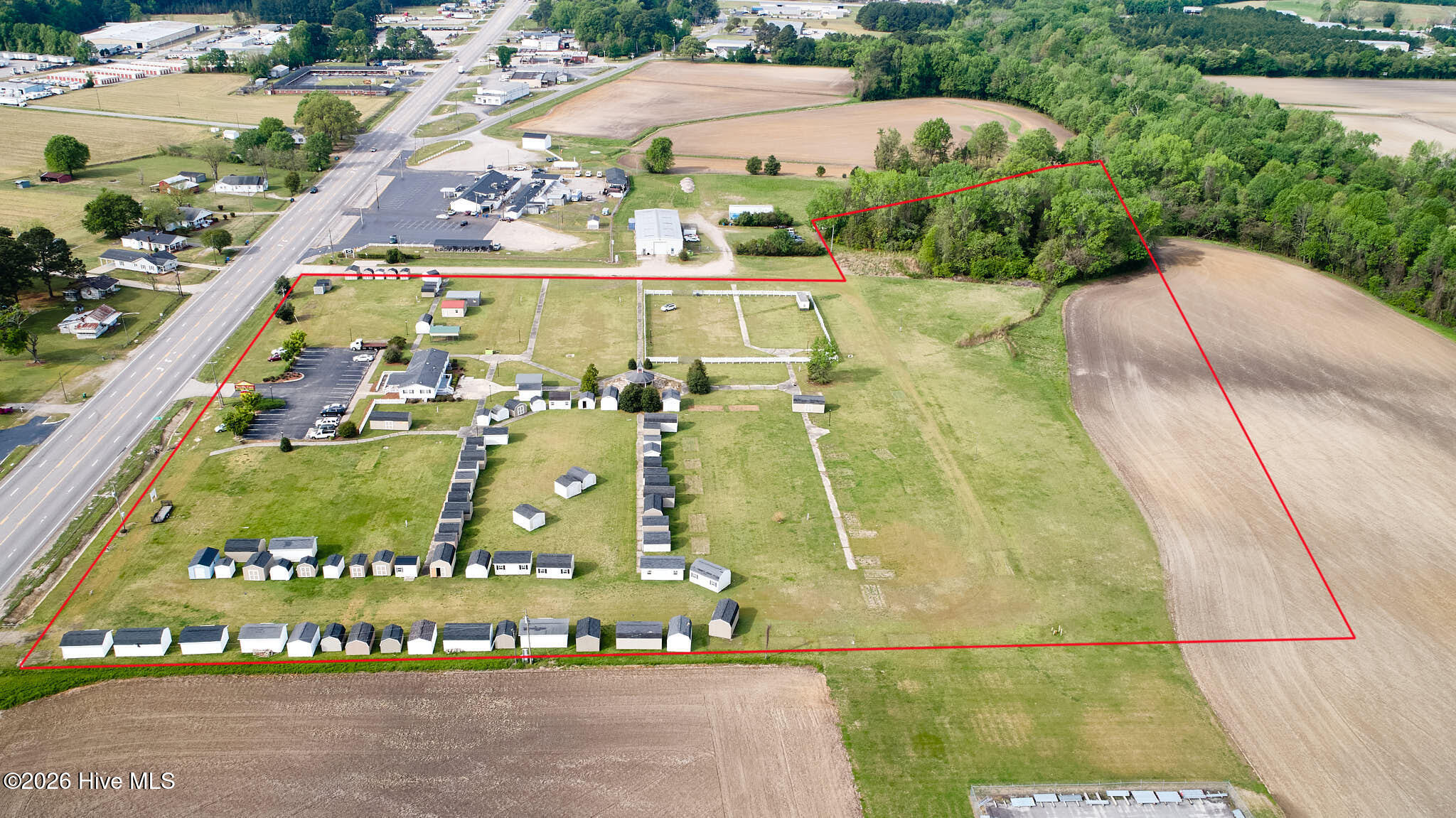 2426 Us 301 Highway S Property Photo 3