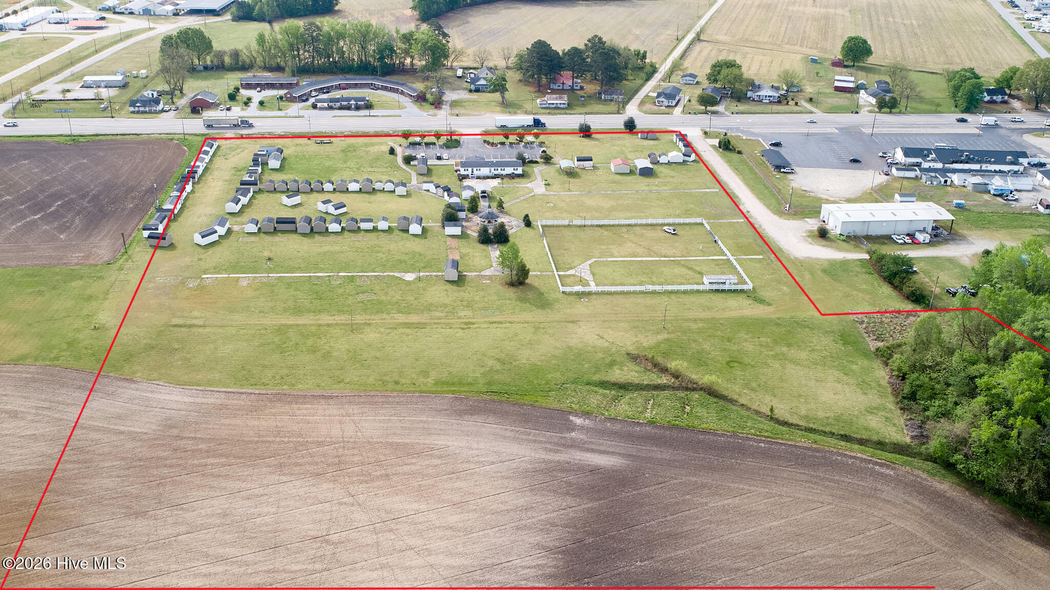 2426 Us 301 Highway S Property Photo 4