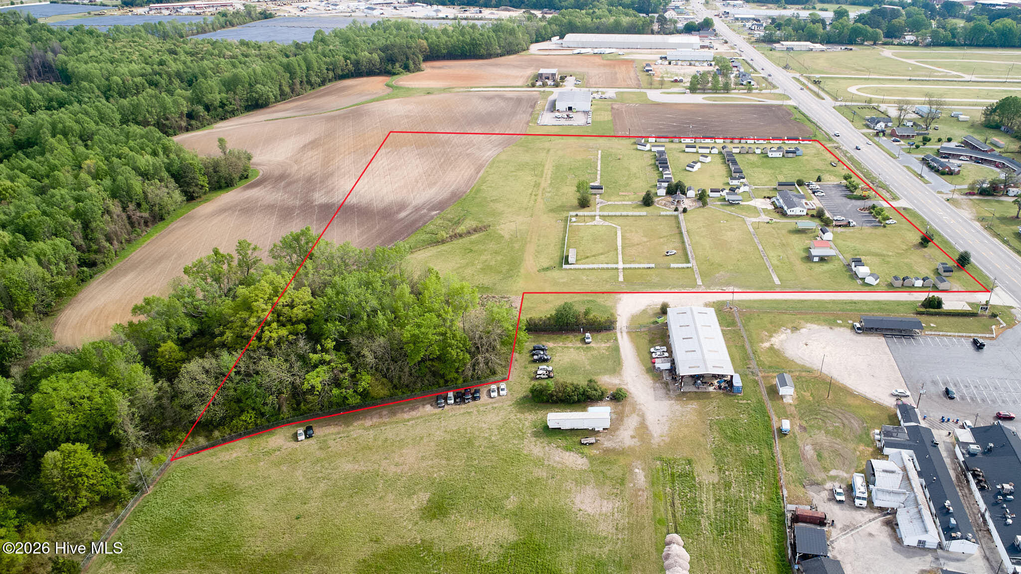 2426 Us 301 Highway S Property Photo 6
