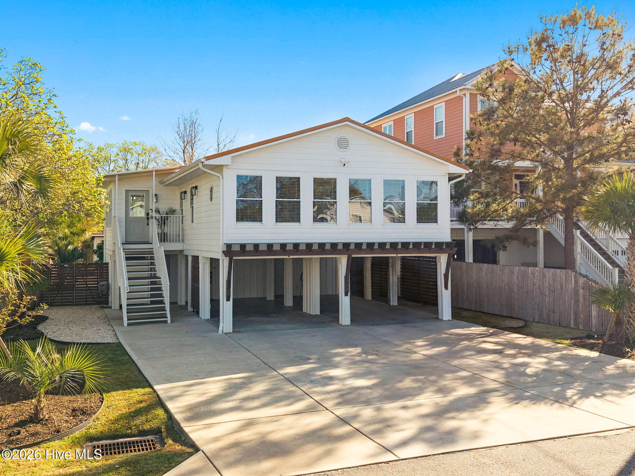 305 Sumter Avenue Property Photo 1