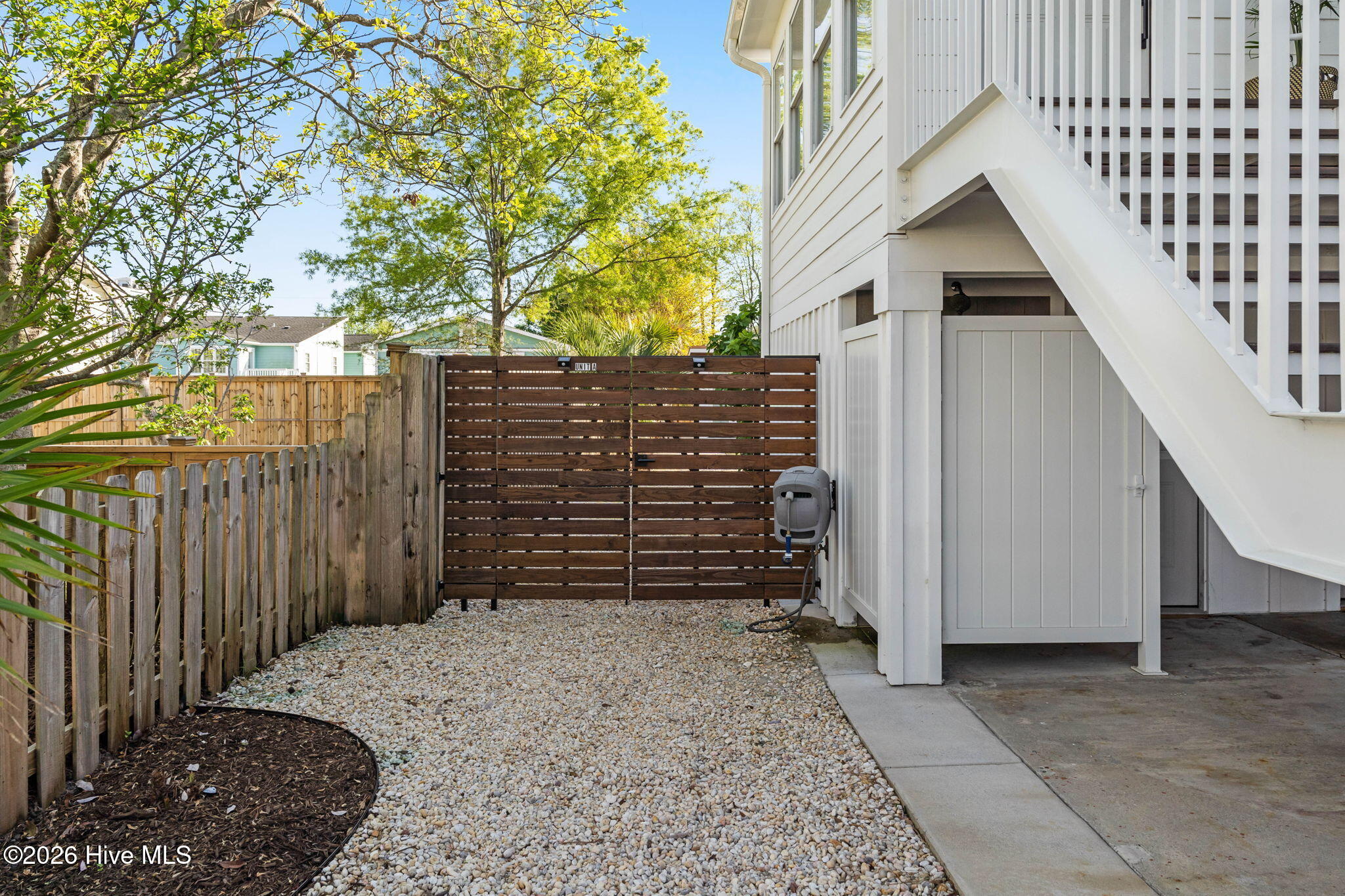 305 Sumter Avenue Property Photo 40