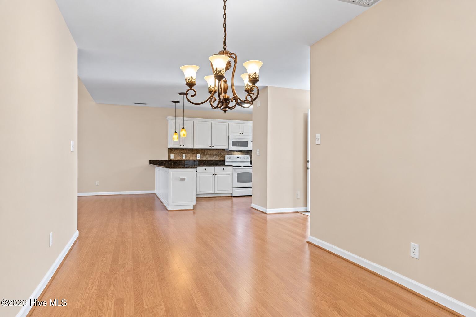 1202 Cedarwood Village Property Photo 19