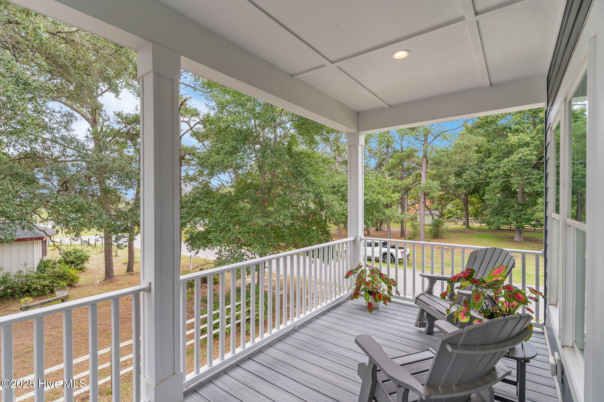 681 Forest Drive Se Property Photo 8