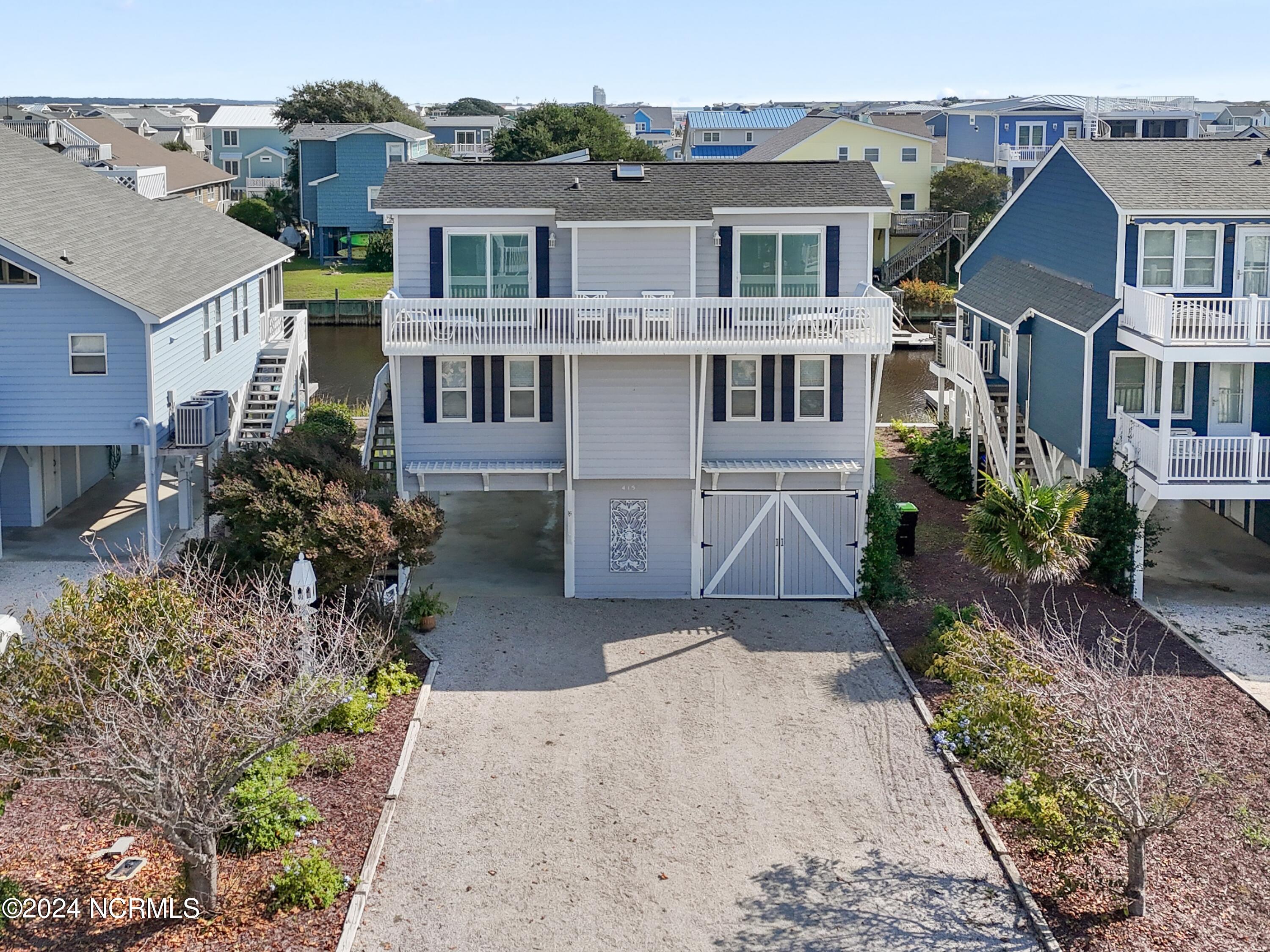 415 Sailfish Street Property Photo 1