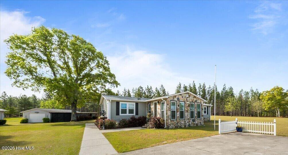 1292 Boyd Lake Road
