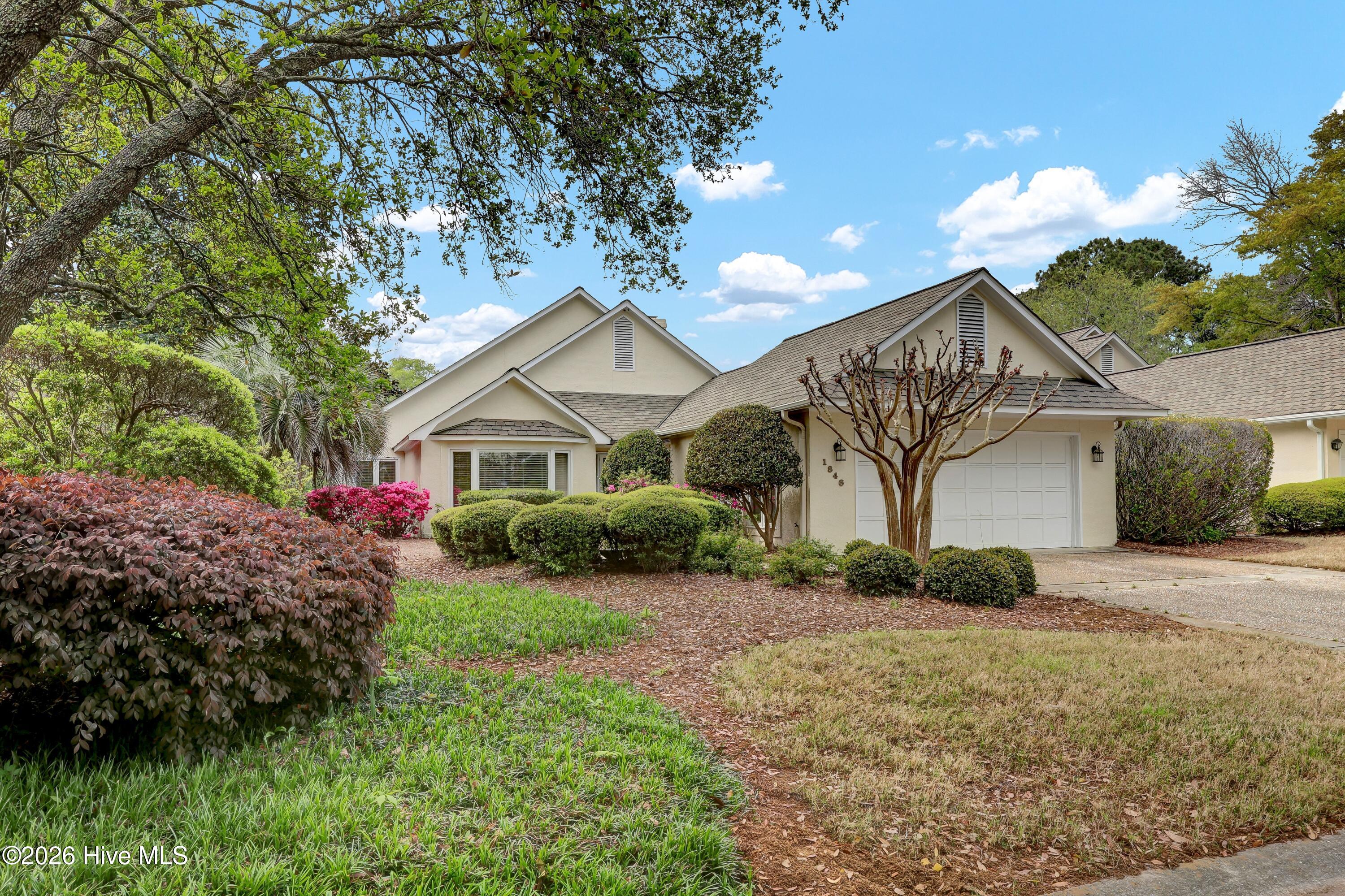 1846 Glen Eagles Lane Property Photo 6