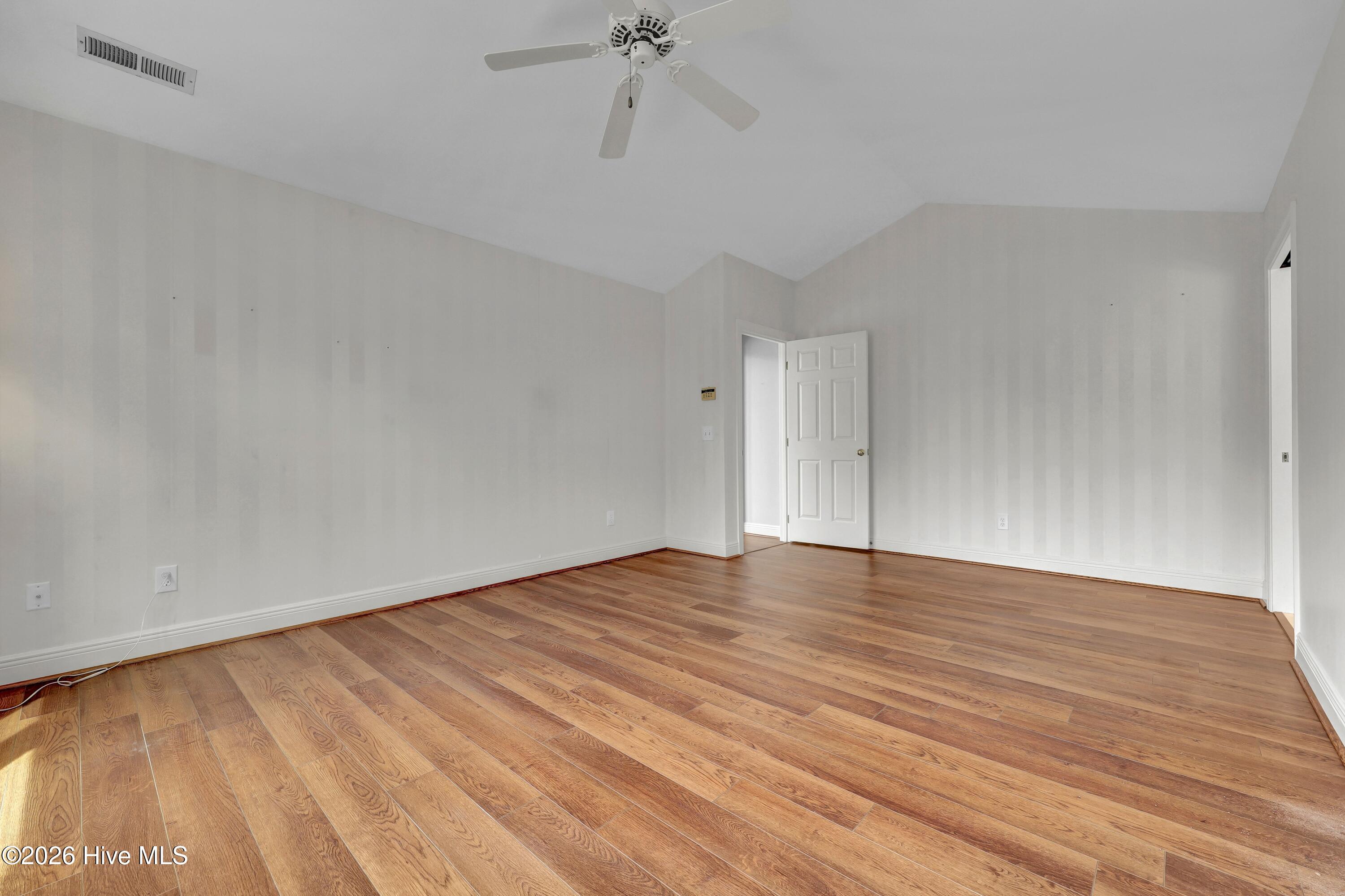 1846 Glen Eagles Lane Property Photo 29
