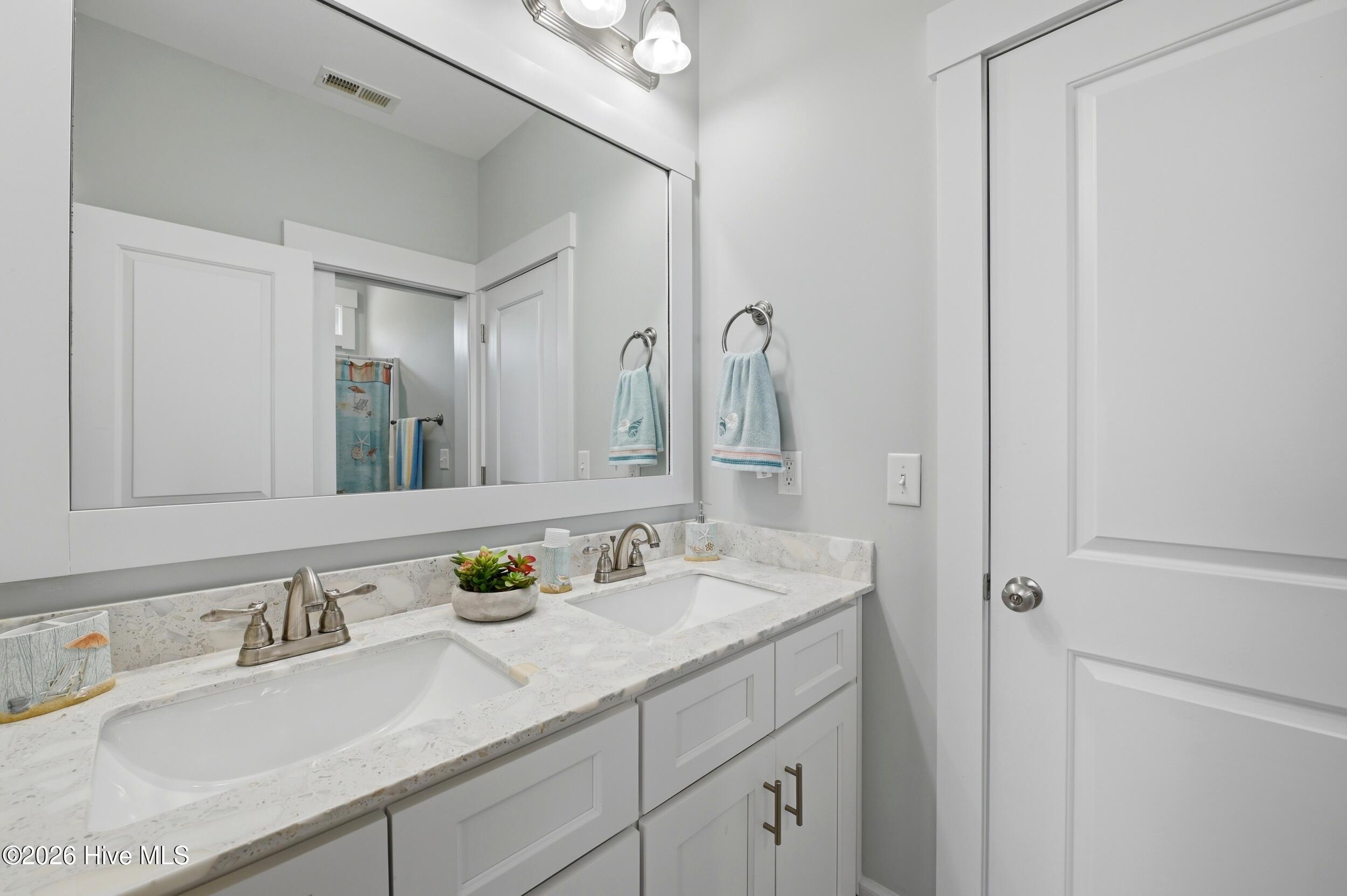 9021 W 9th Street Property Photo 31