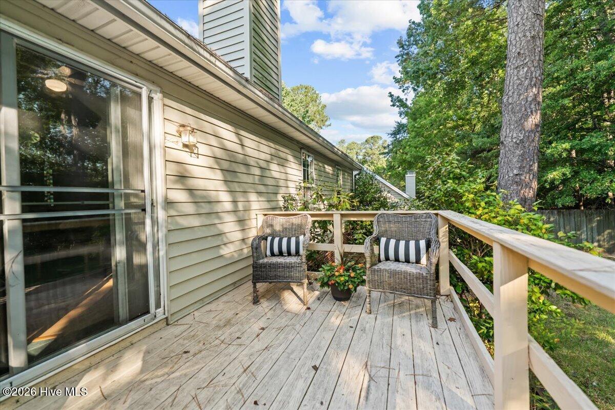 118 Kensington Way Property Photo 17