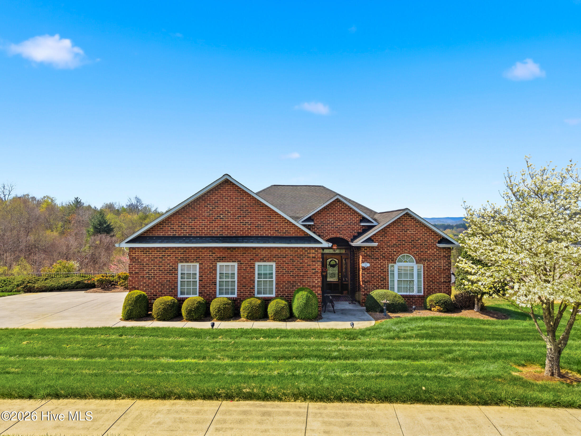 416 Huntington Woods Drive N