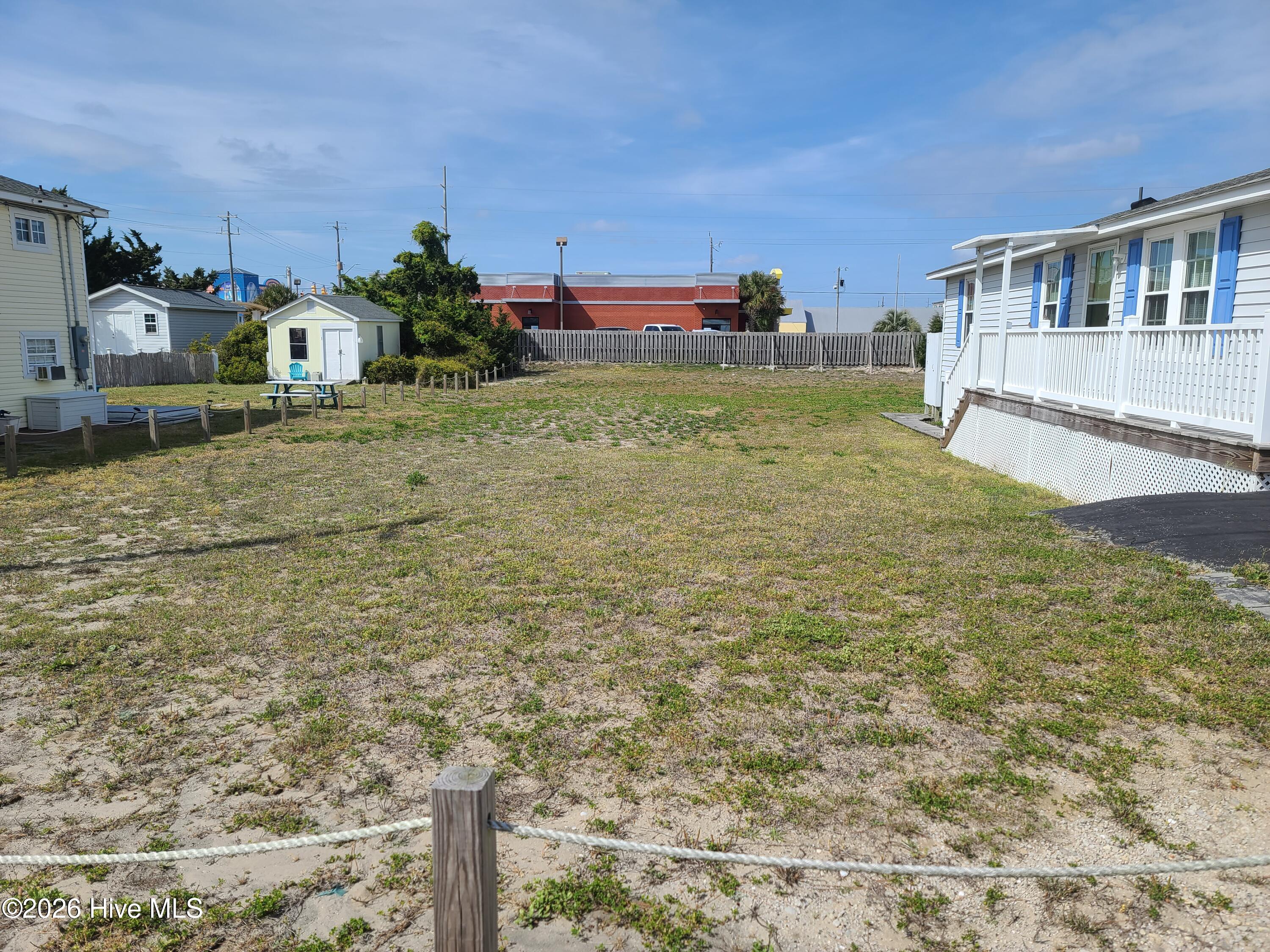 308 W Bogue Boulevard Property Photo 3