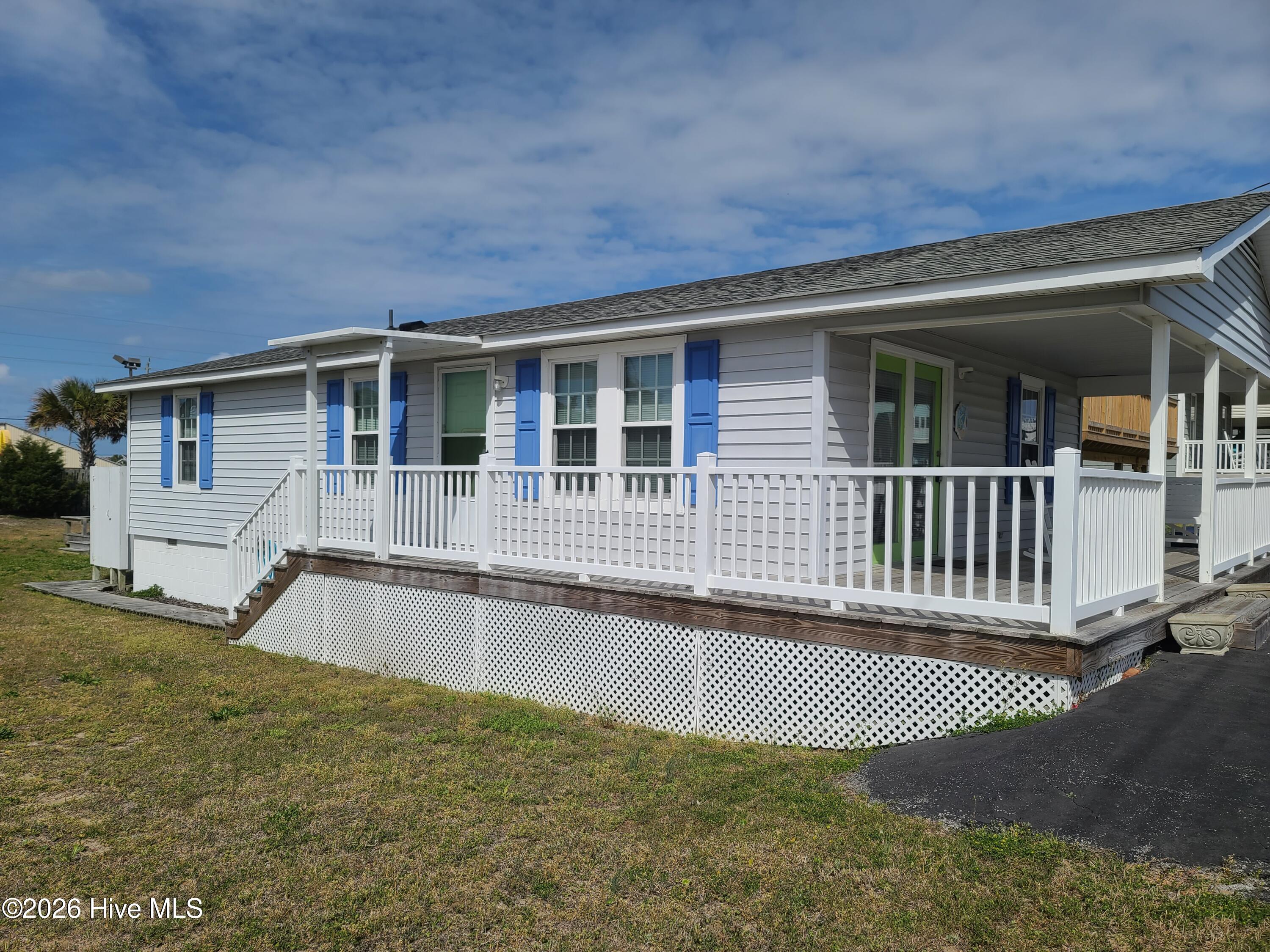 308 W Bogue Boulevard Property Photo 7