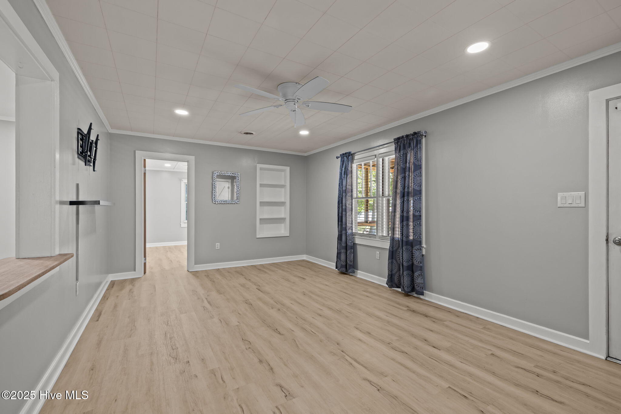 376 Shell Road Property Photo 14