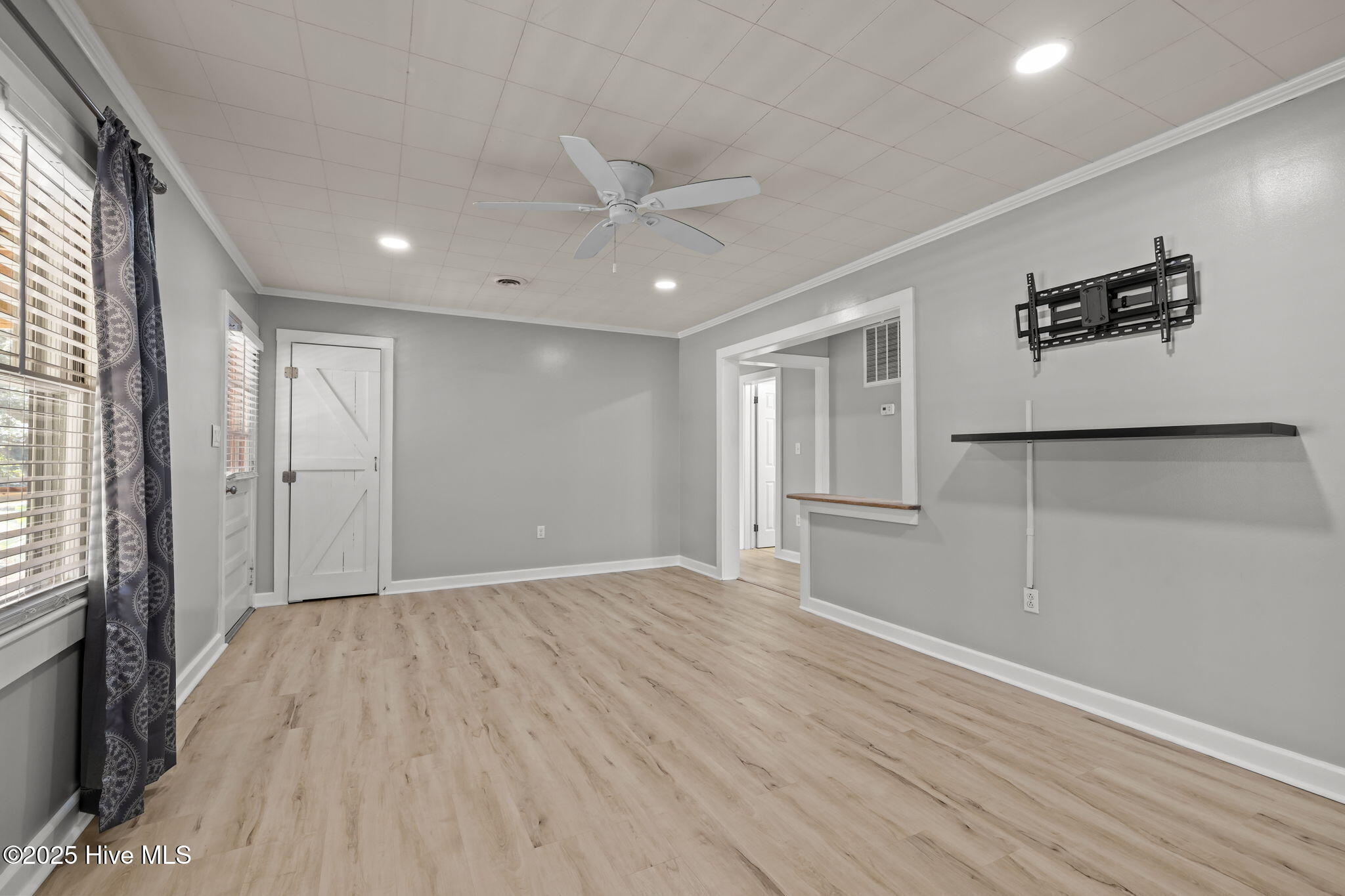 376 Shell Road Property Photo 16