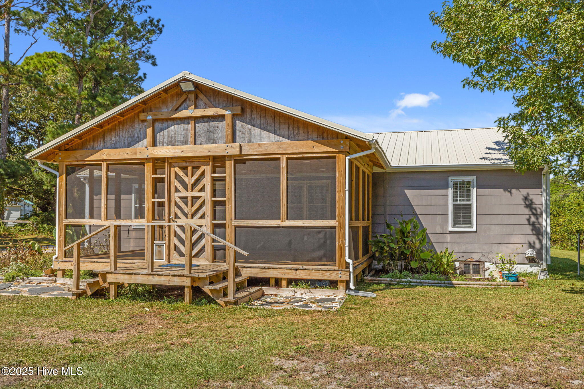 376 Shell Road Property Photo 32