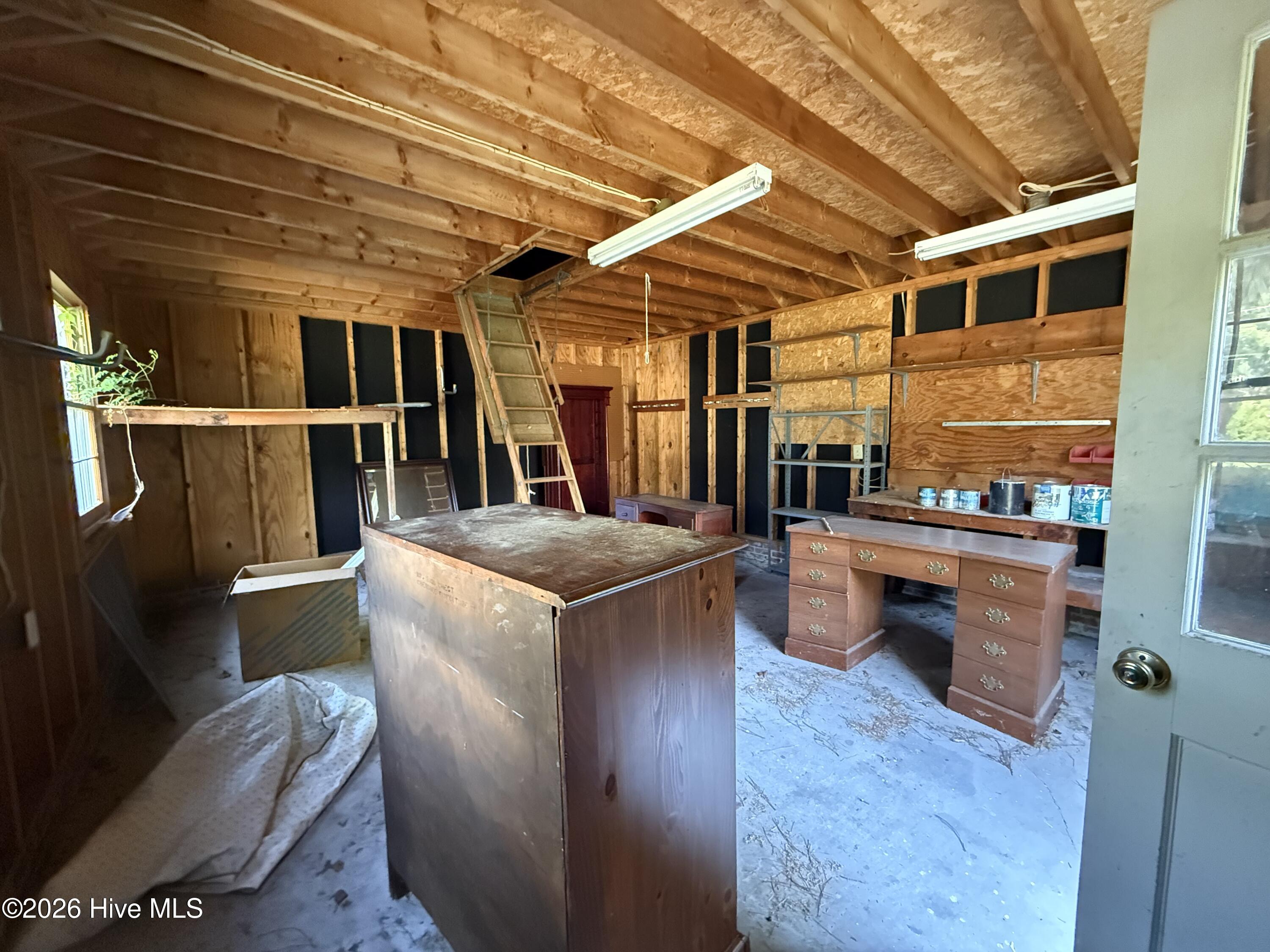 907 Chestnut Drive Property Photo 40