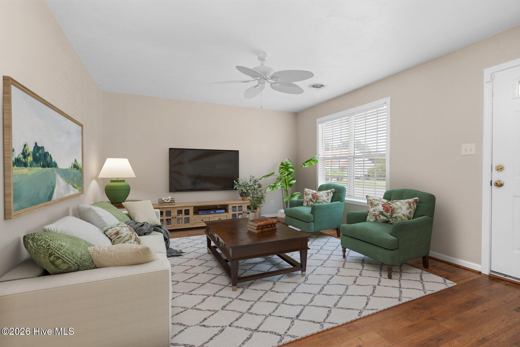4721 Honeysuckle Lane Property Photo 3