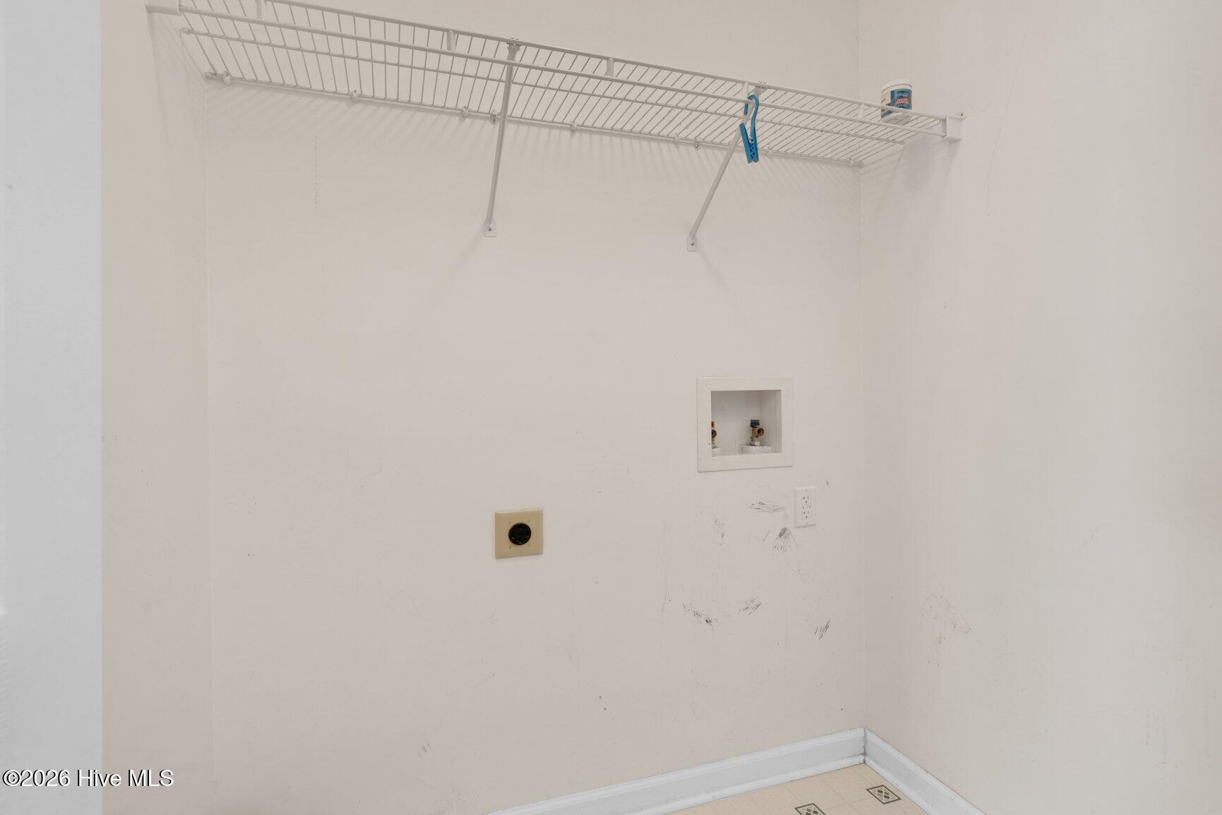 4721 Honeysuckle Lane Property Photo 15