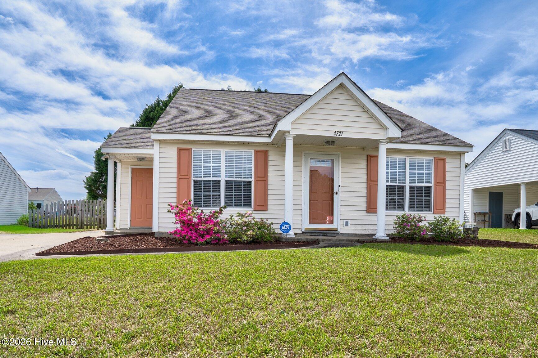4721 Honeysuckle Lane Property Photo 25