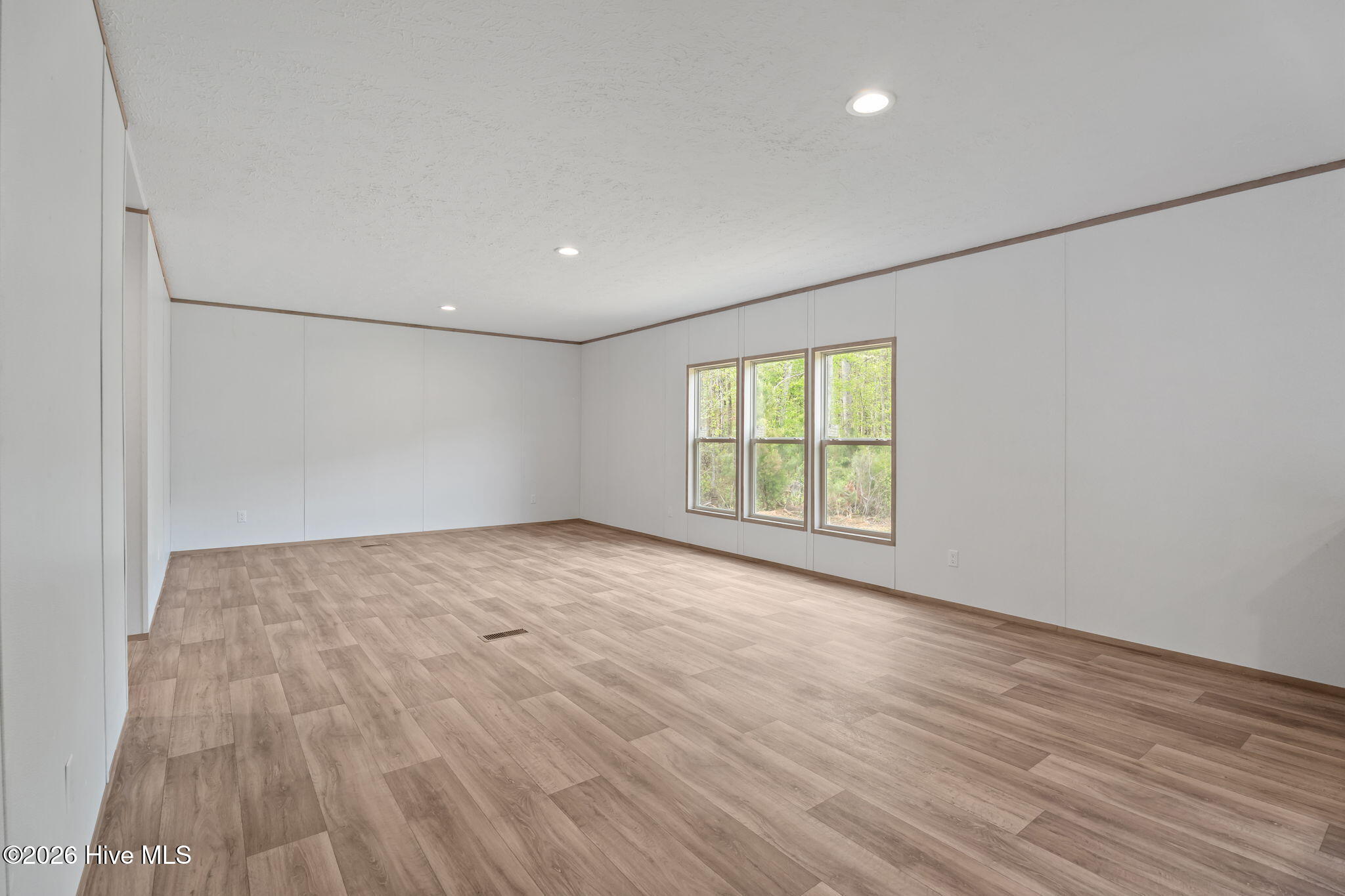 1735 Lynch Road Property Photo 14