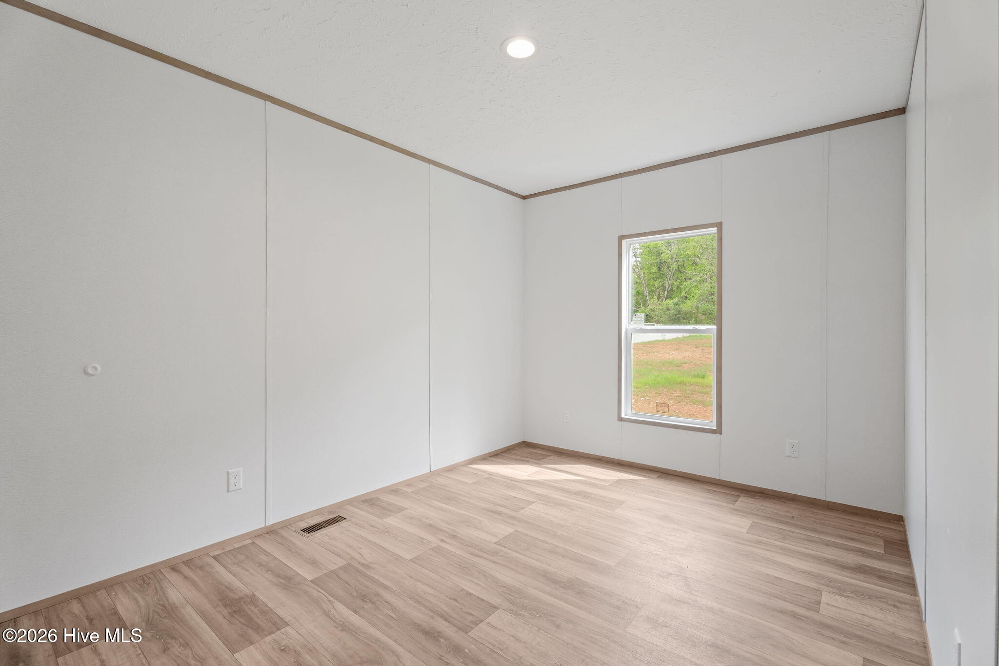 1735 Lynch Road Property Photo 19
