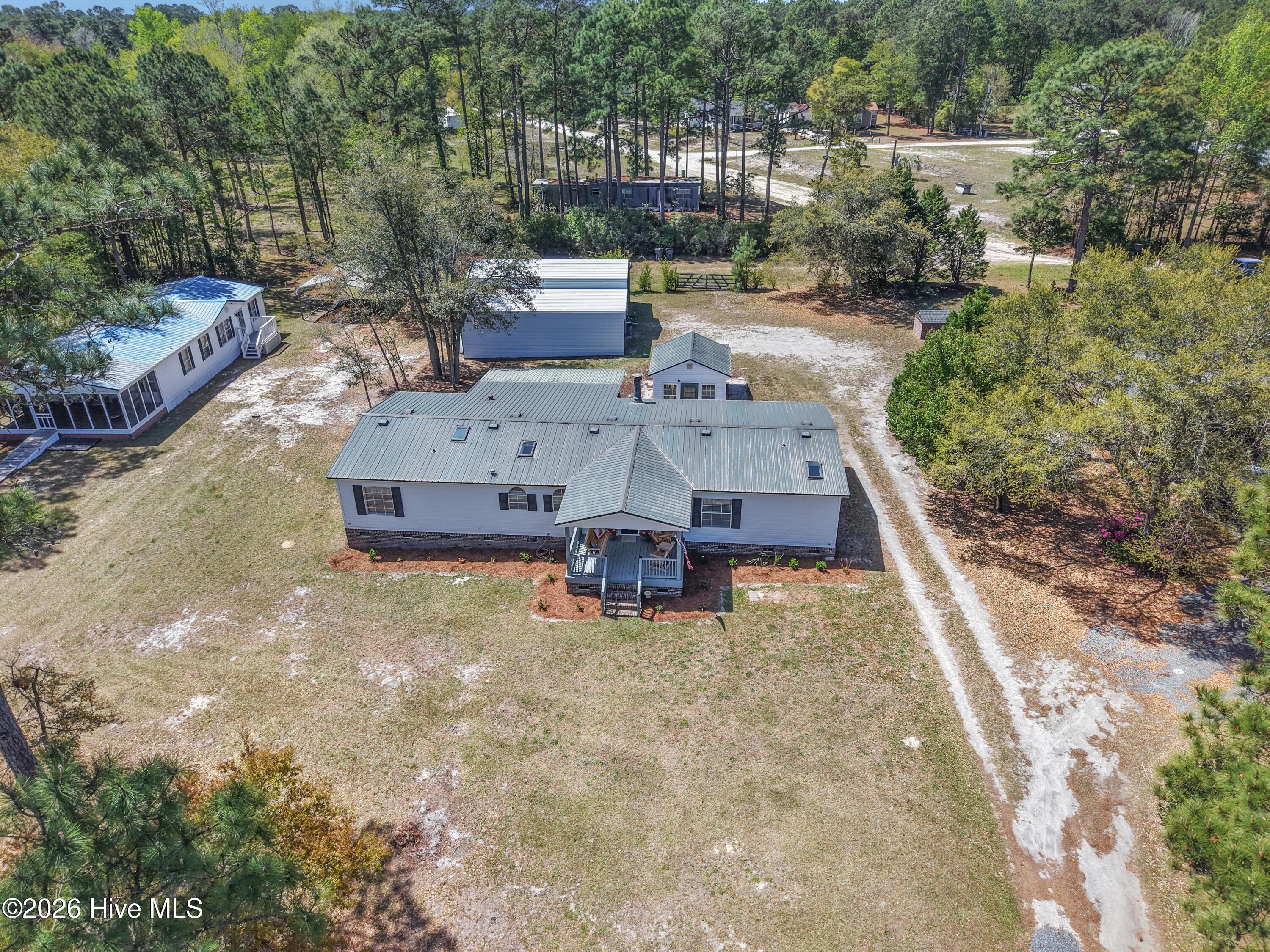 2175 Stanley Road Sw Property Photo 4