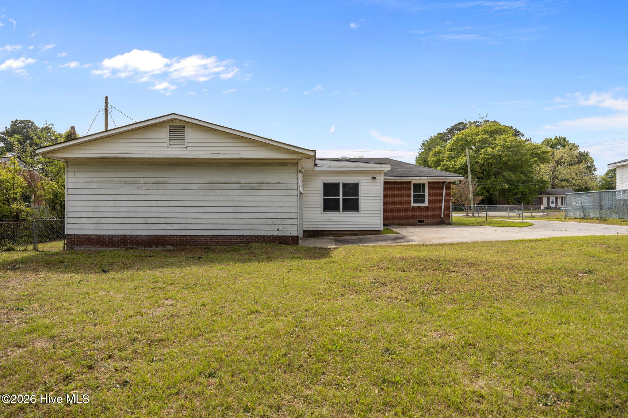 709 Hooker Road Property Photo 6