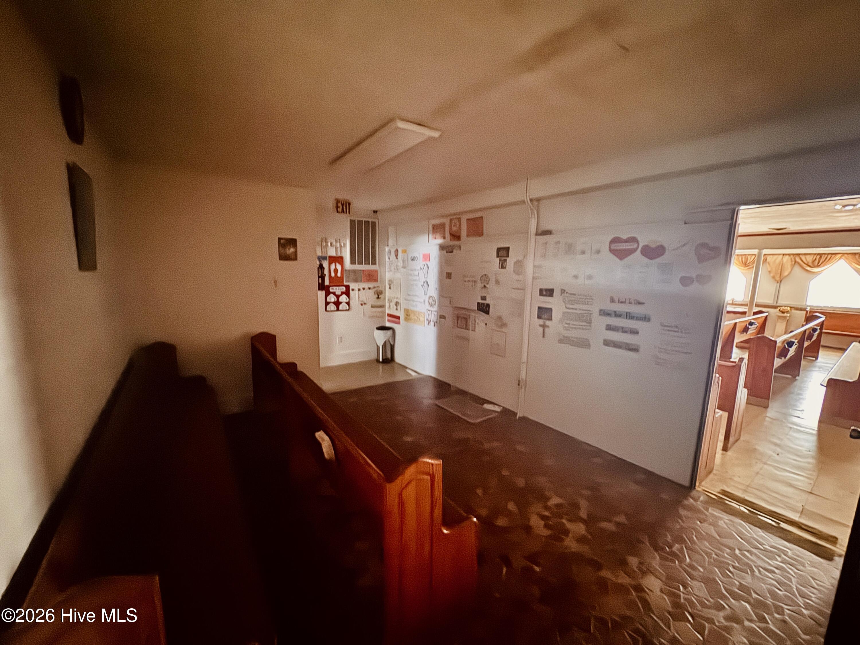 1040 Us 13-17s Property Photo 16