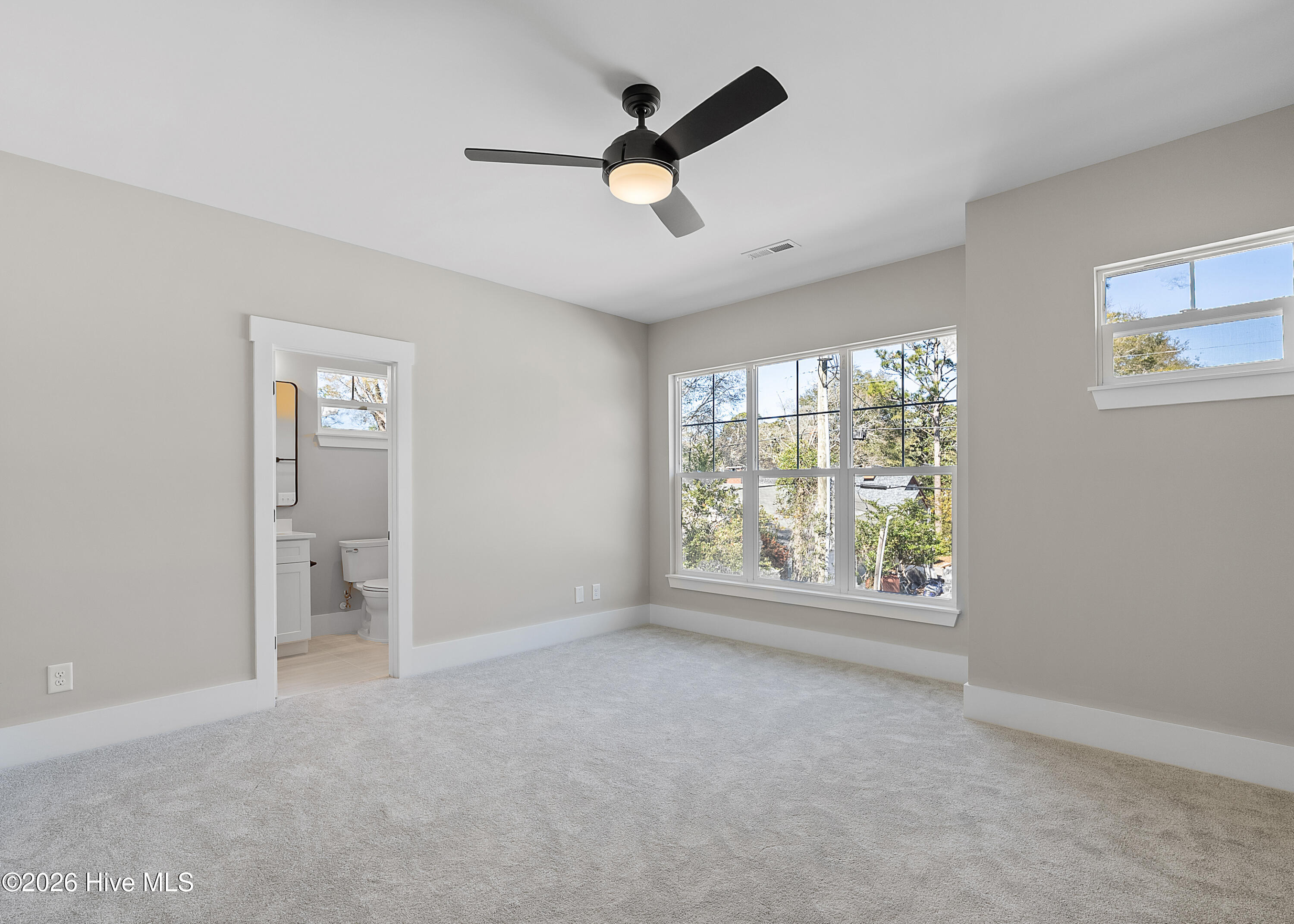 4926 Oleander Drive Unit D Property Photo 28