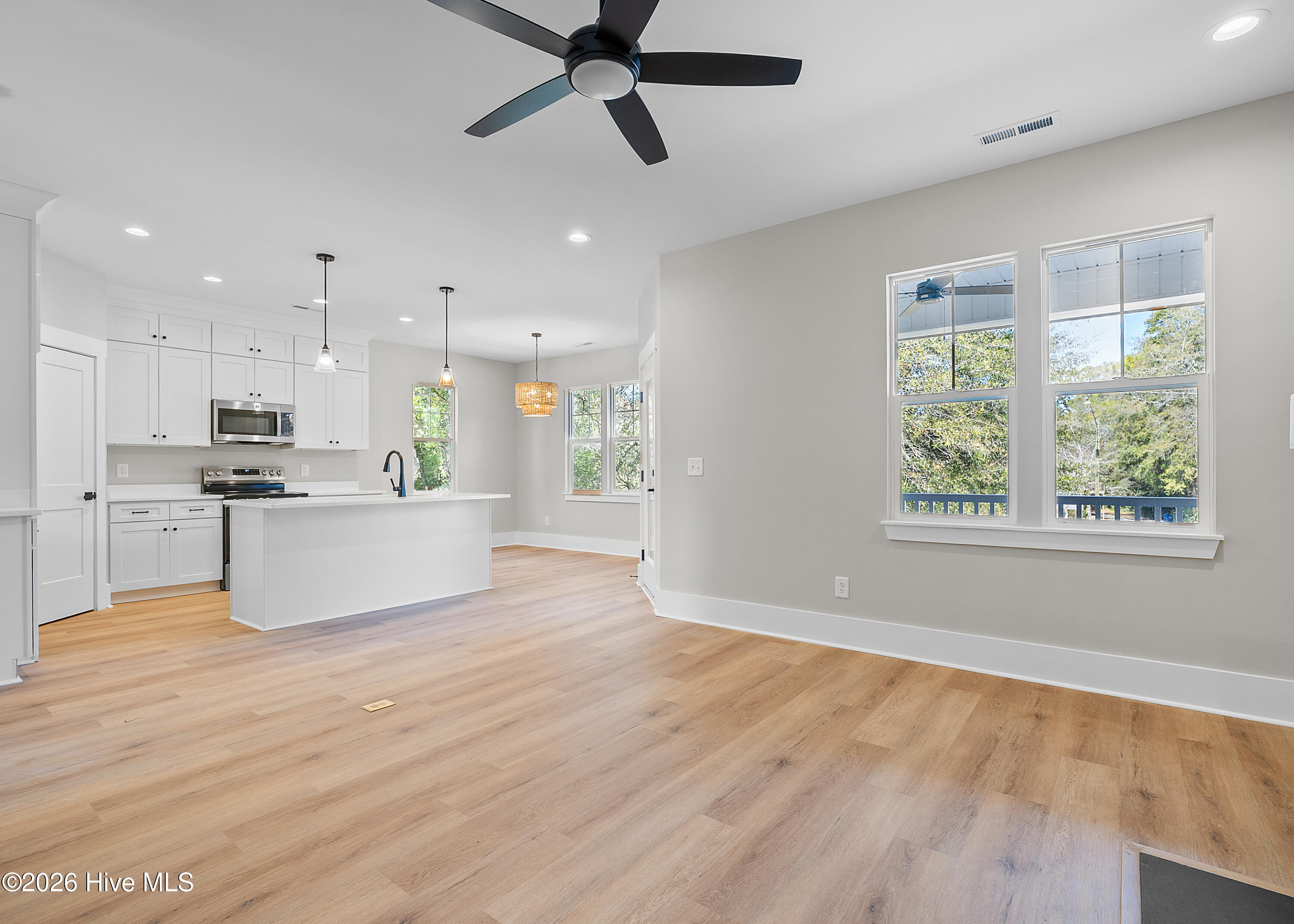 4926 Oleander Drive Unit B Property Photo 21
