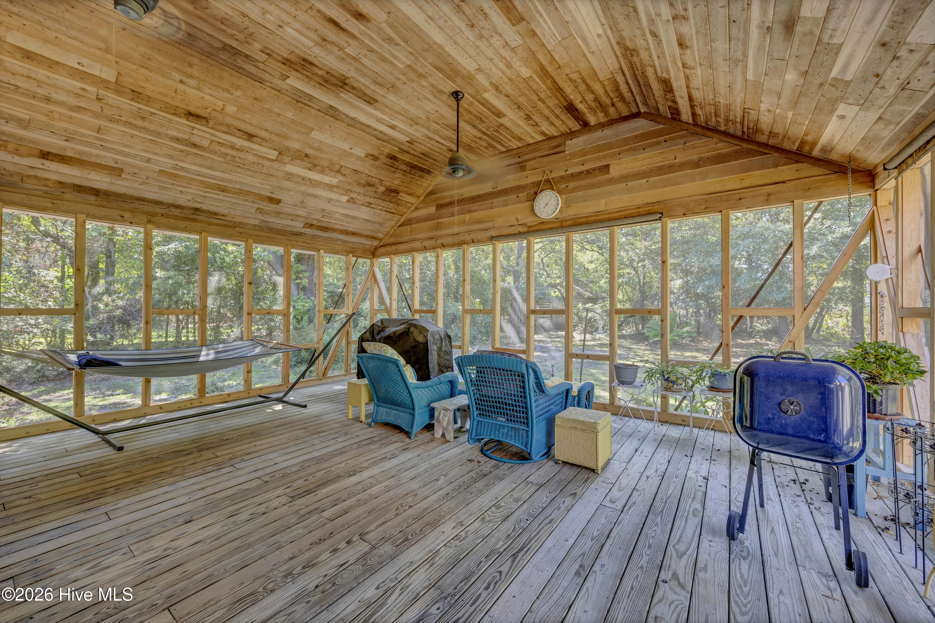 102 Maypop Lane Property Photo 14