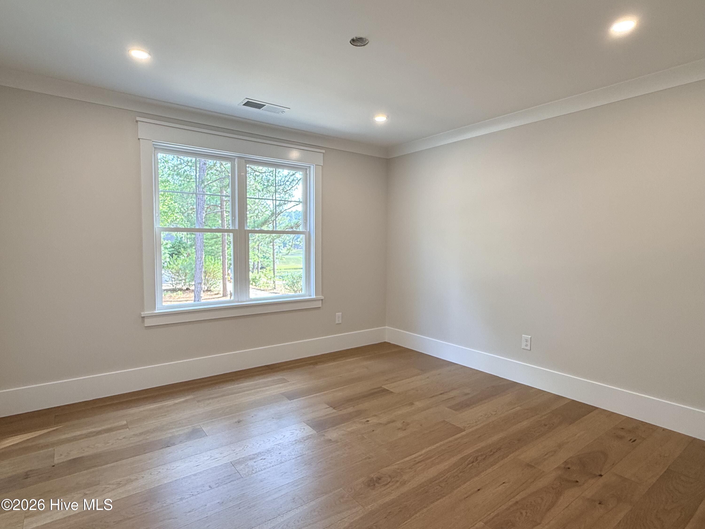 48 Glasgow Drive Property Photo 40
