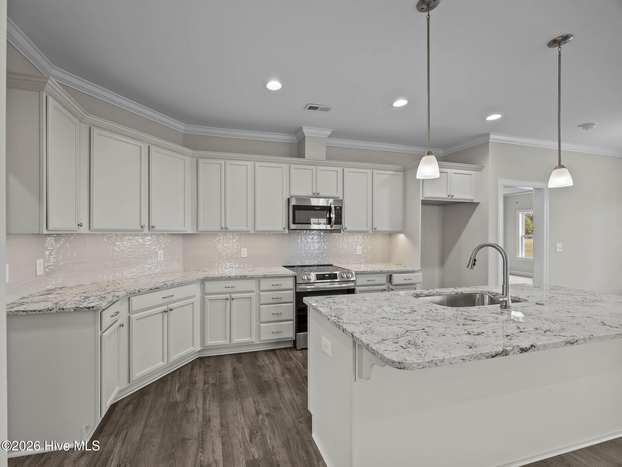 1701 Dew Meadow Drive Property Photo 11