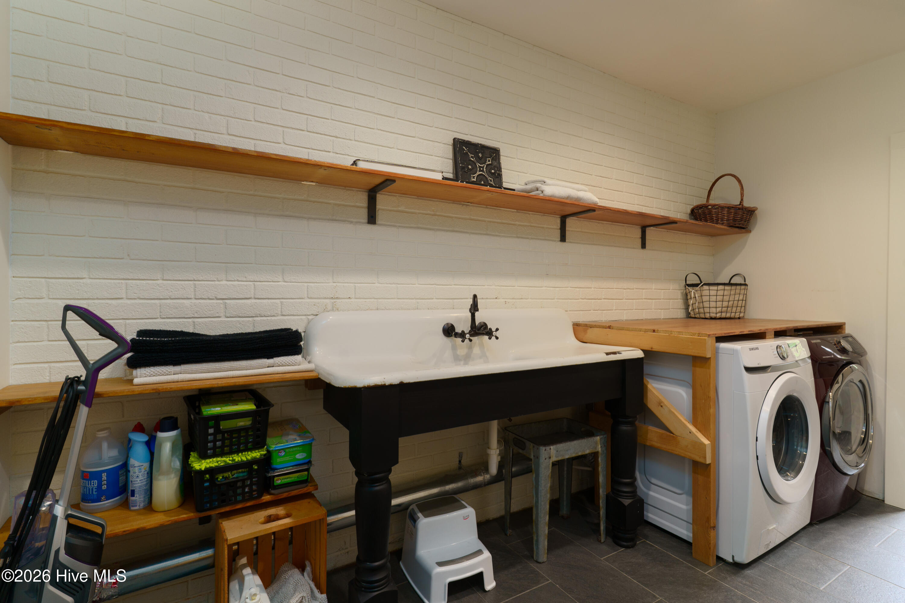 30 Dalrymple Road Property Photo 42
