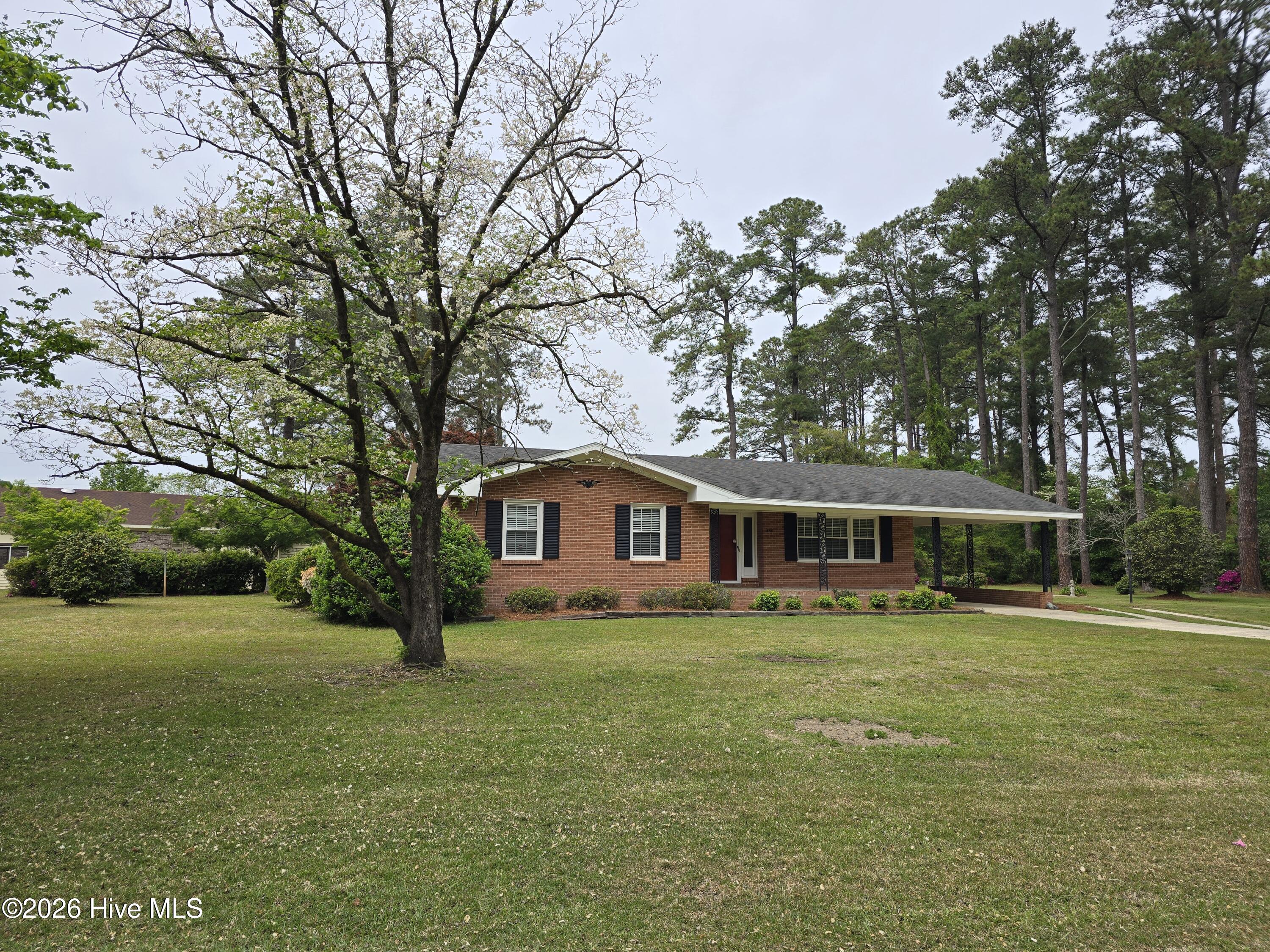 346 Pinecrest Drive Property Photo 1