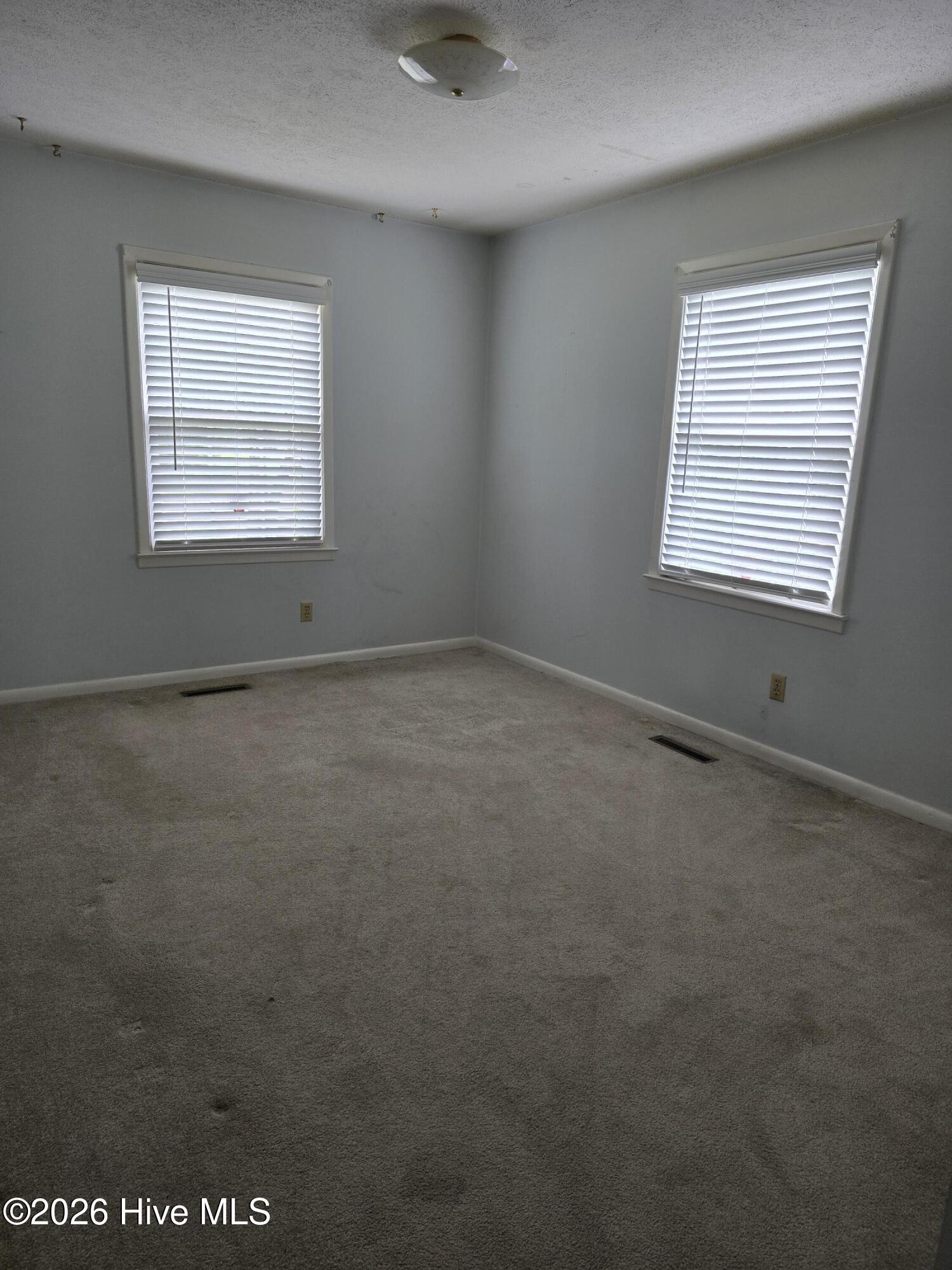 346 Pinecrest Drive Property Photo 6